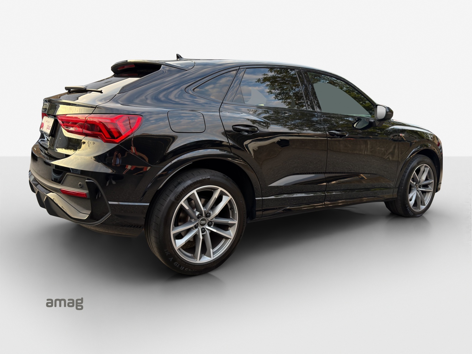 AUDI Q3 Sportback 35 TFSI S line Attraction S-tronic-image-4