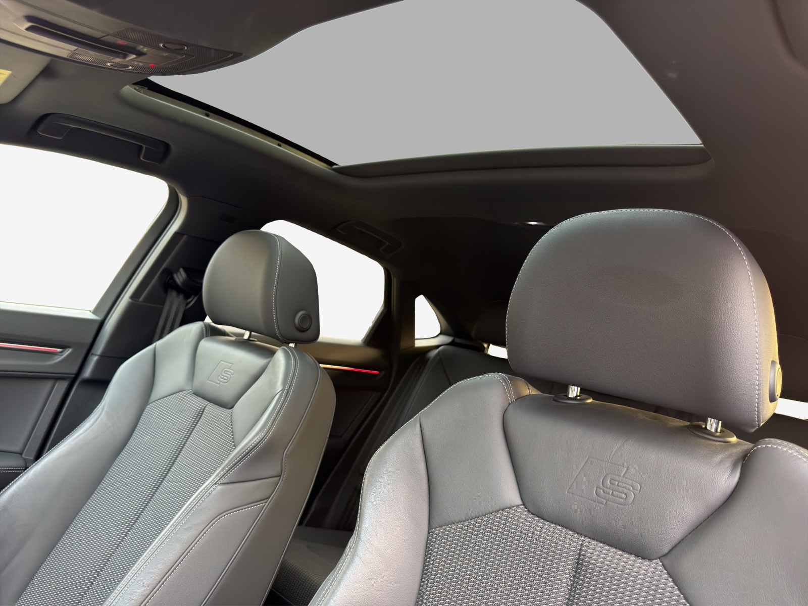 AUDI Q3 Sportback 35 TFSI S line Attraction S-tronic-image-15