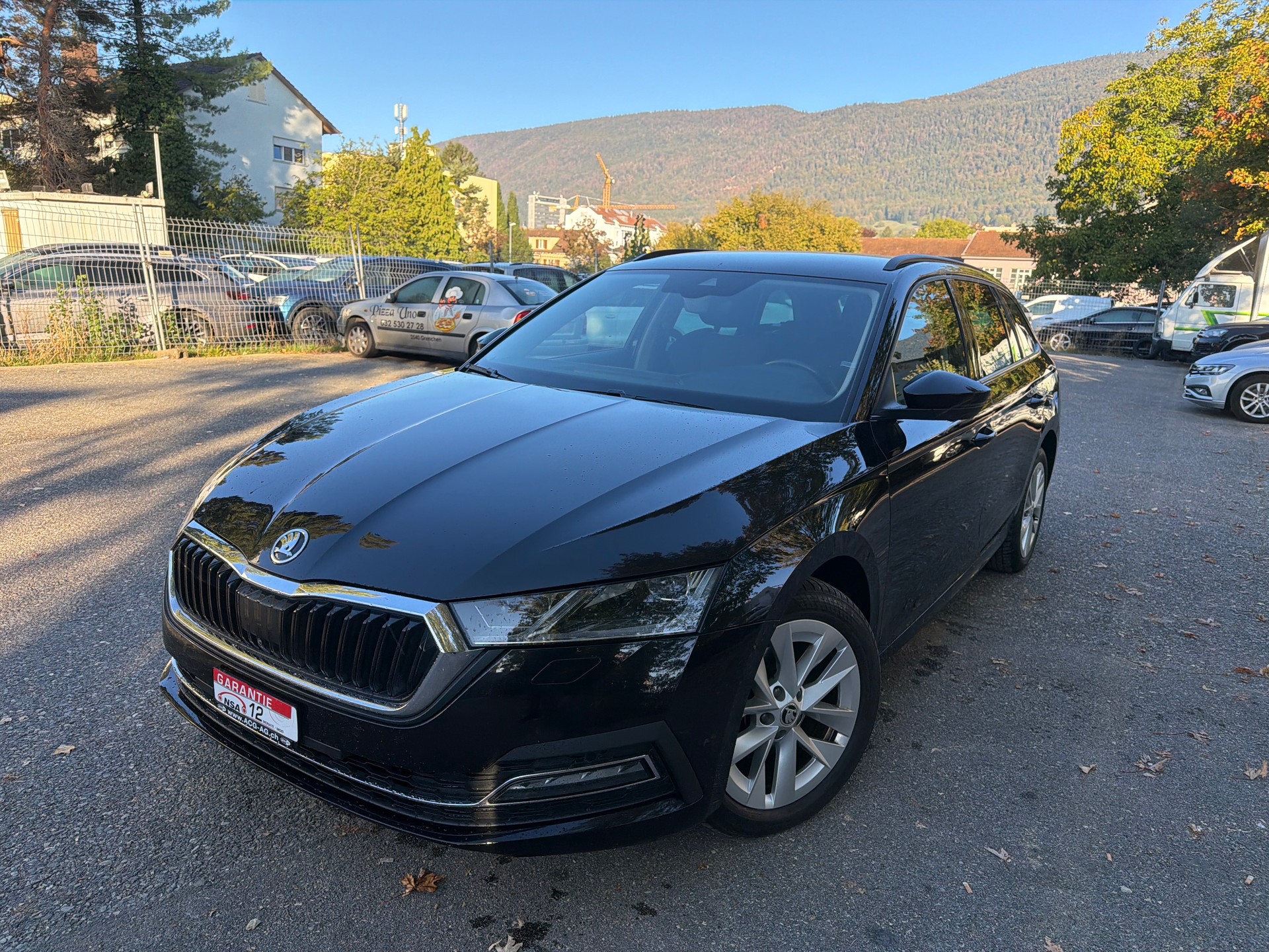 SKODA Octavia Combi 2.0 TDI DSG Style * Gr. Navi * LED * PDC V&H * RF-Kamera * Tempomat * Frisch Ab MFK-image-0