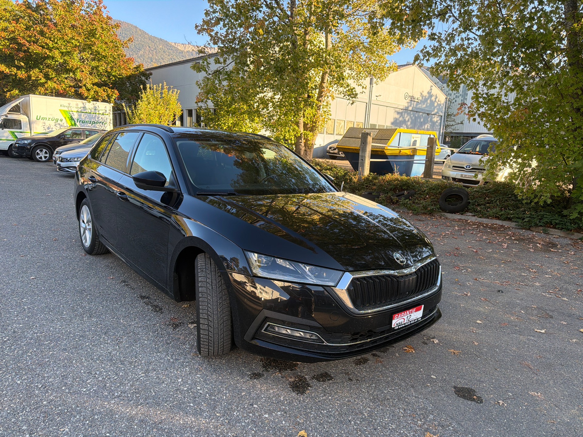 SKODA Octavia Combi 2.0 TDI DSG Style * Gr. Navi * LED * PDC V&H * RF-Kamera * Tempomat * Frisch Ab MFK-image-5