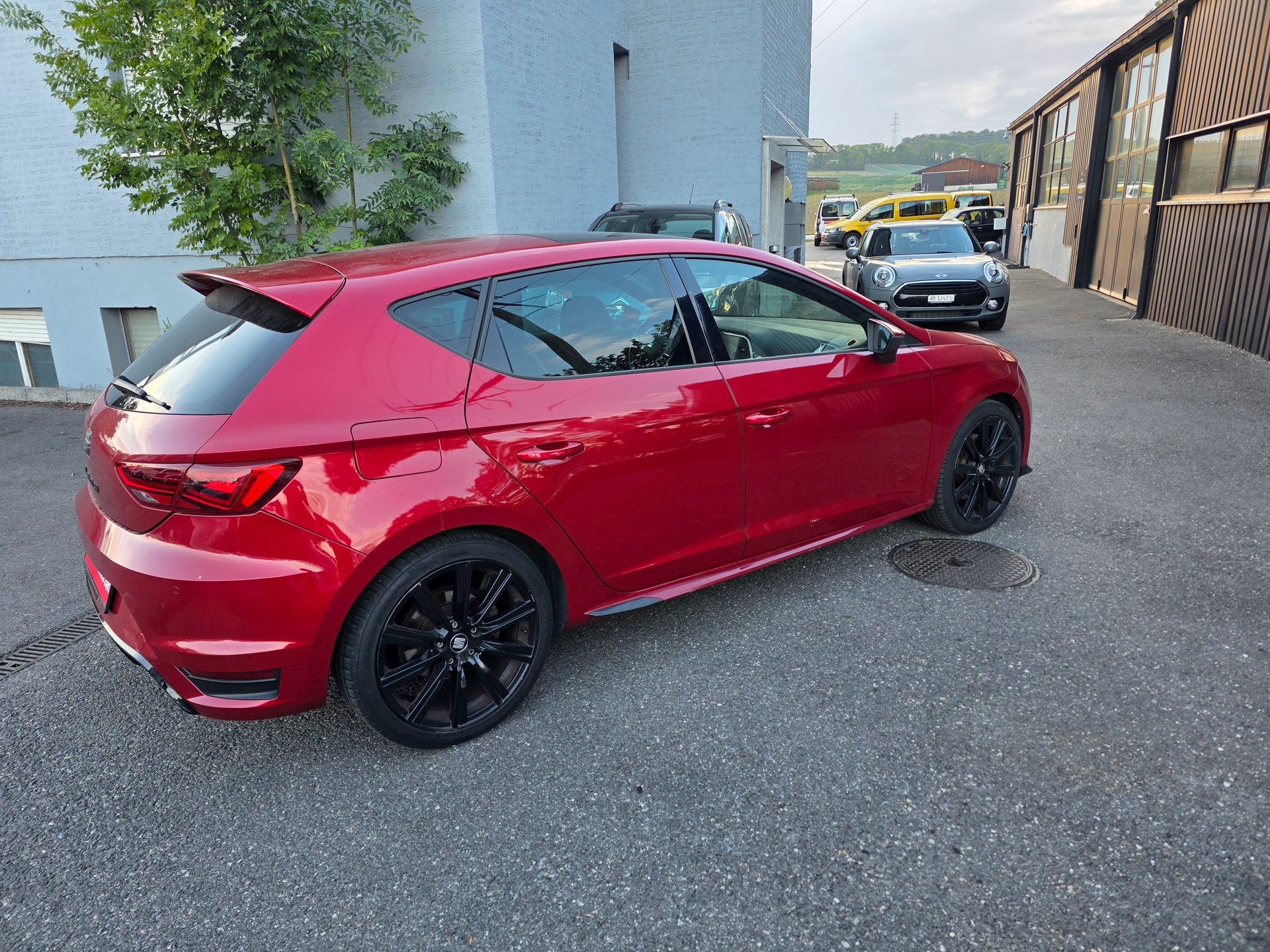 SEAT Leon 2.0 TSI SWISS FR DSG-image-14