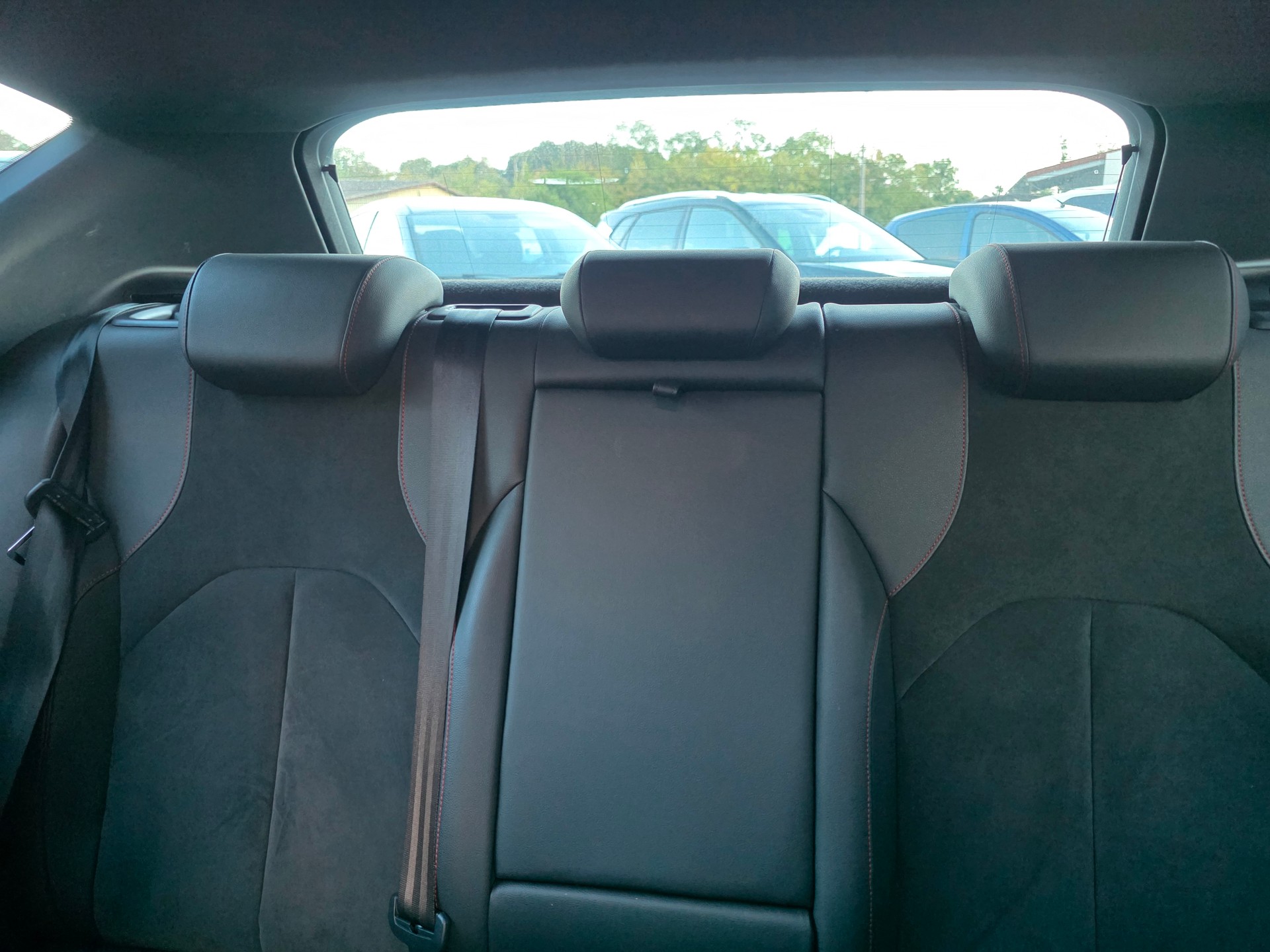 SEAT Leon 2.0 TSI SWISS FR DSG-image-7