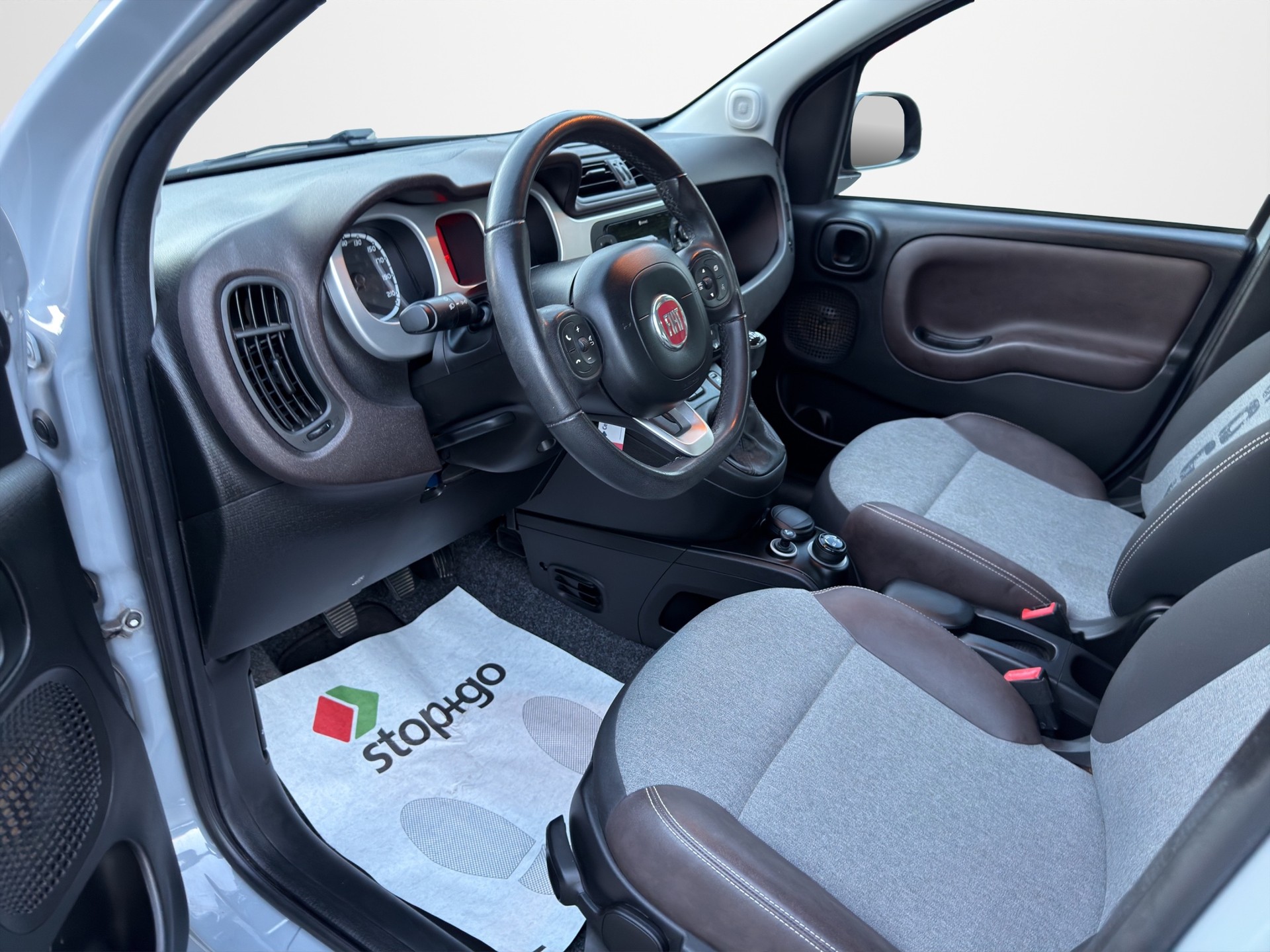 FIAT Panda 0.9 Twinair Turbo Cross 4x4-image-8