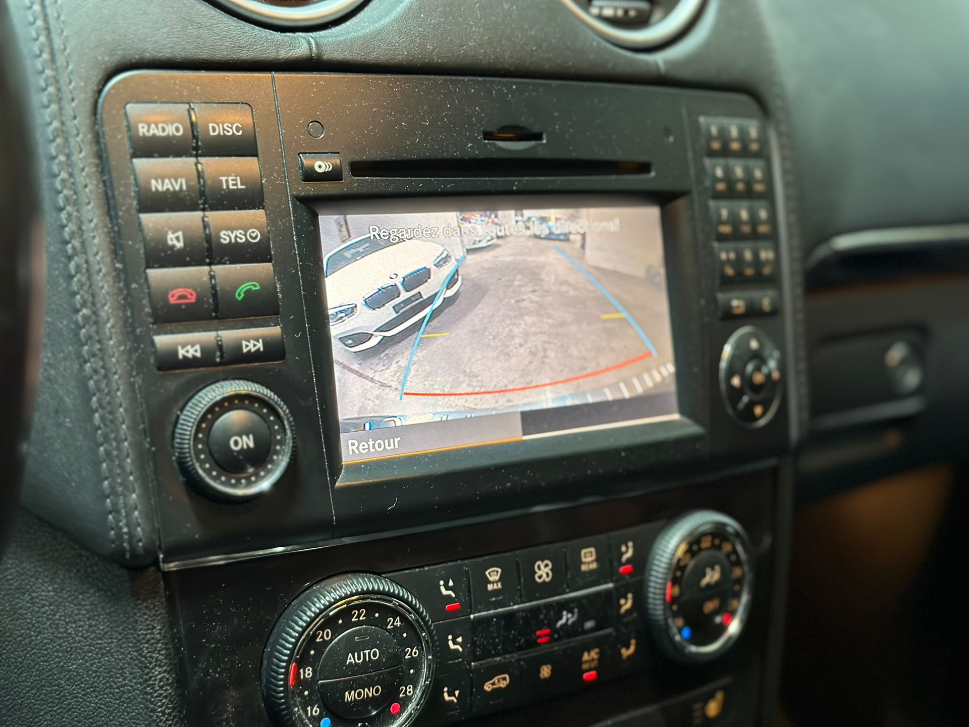 MERCEDES-BENZ GL 500 4Matic 7G-Tronic-image-13