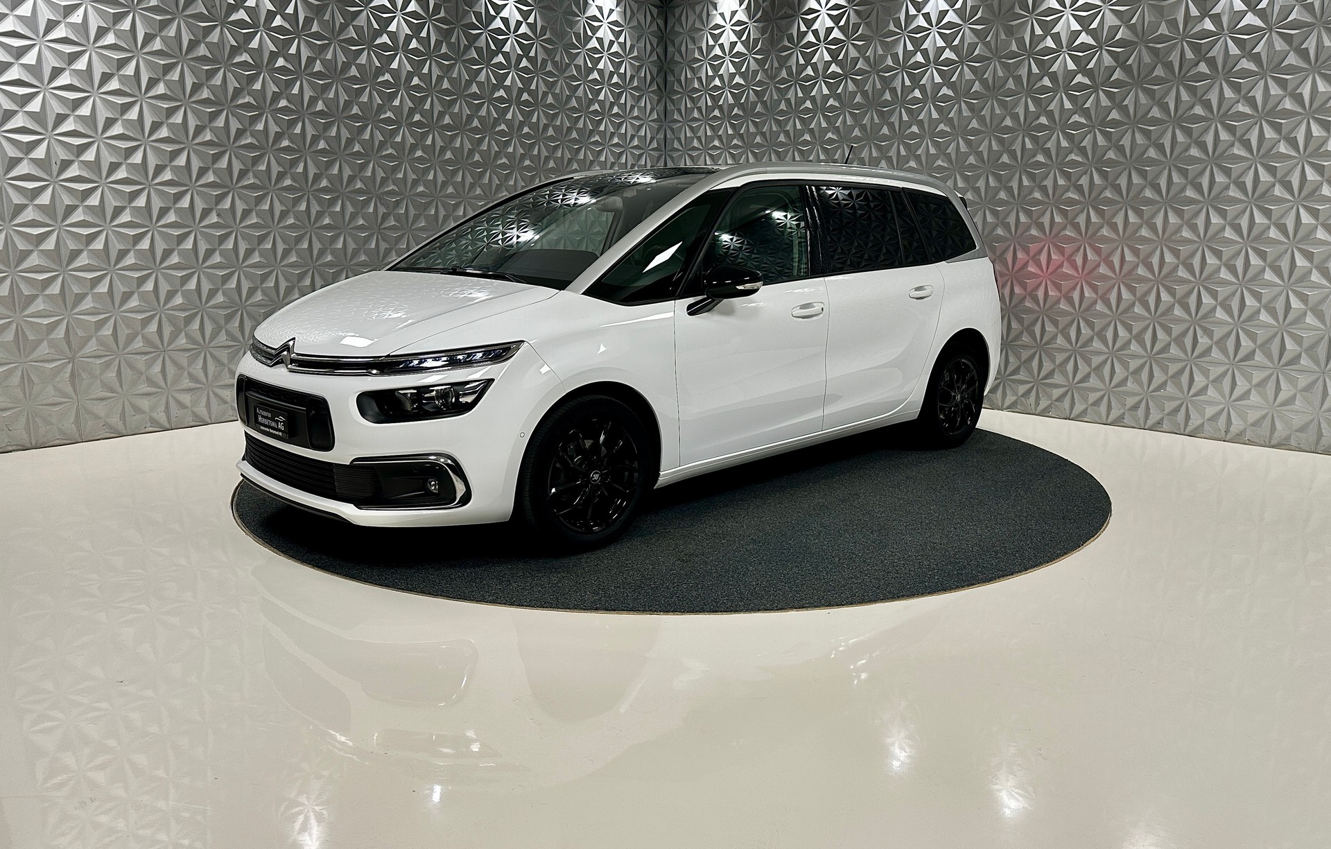 CITROEN Grand C4 Spacetourer 1.5 BlueHDi **7-PLÄTZE** Shine EAT8-image-0