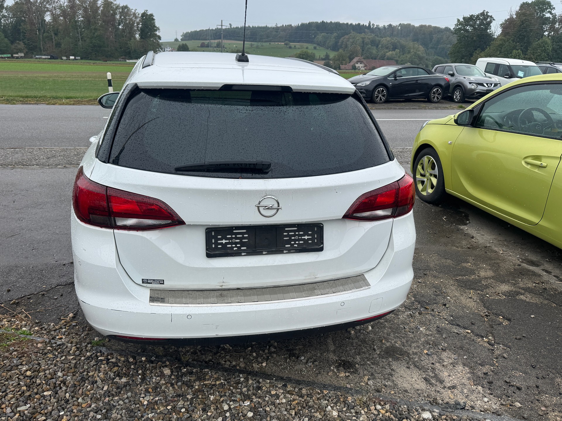 OPEL Astra Sports Tourer 1.4i Turbo Edition-image-3