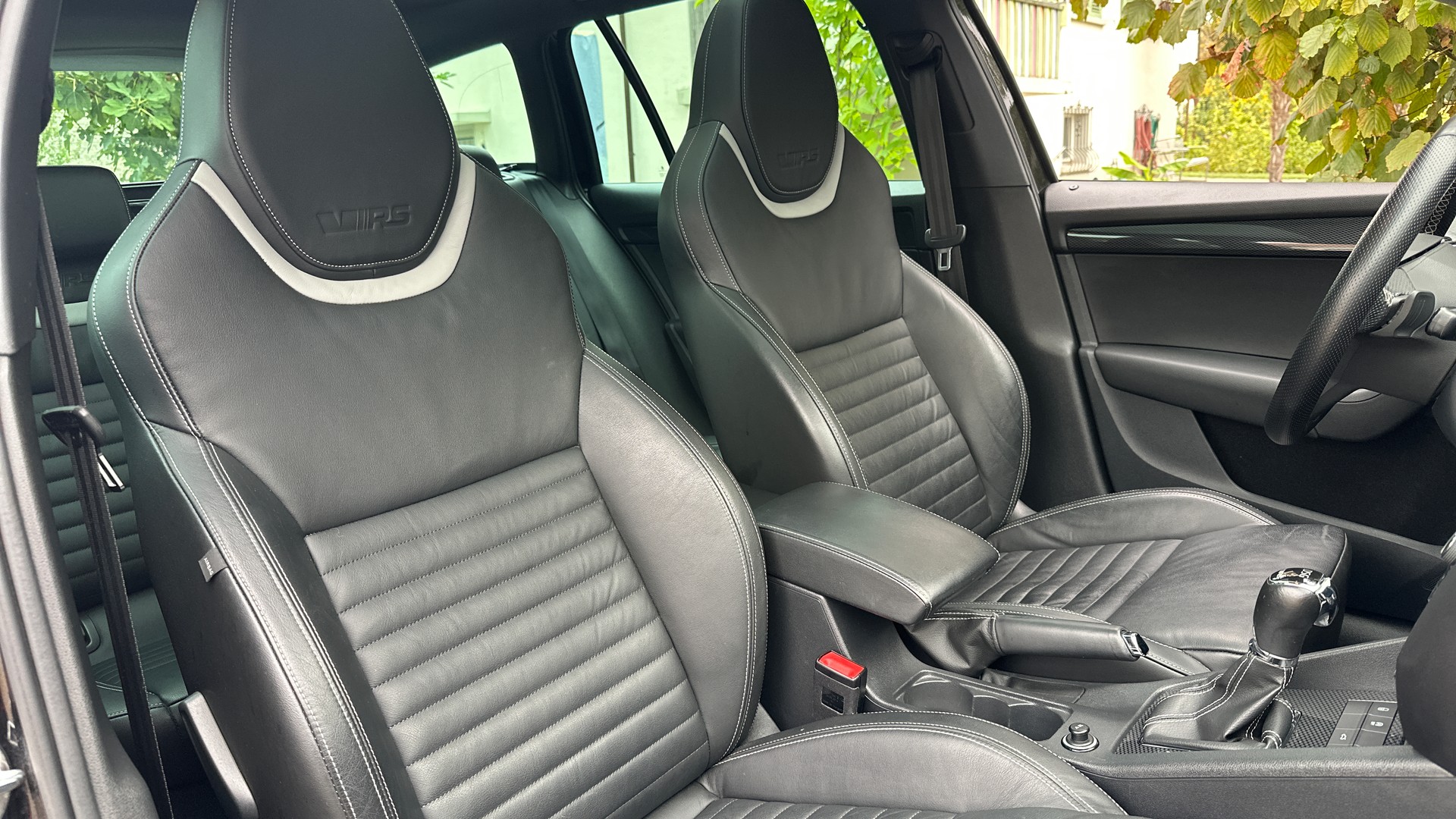 SKODA 2.0 TDI 184 RS DSG-image-3