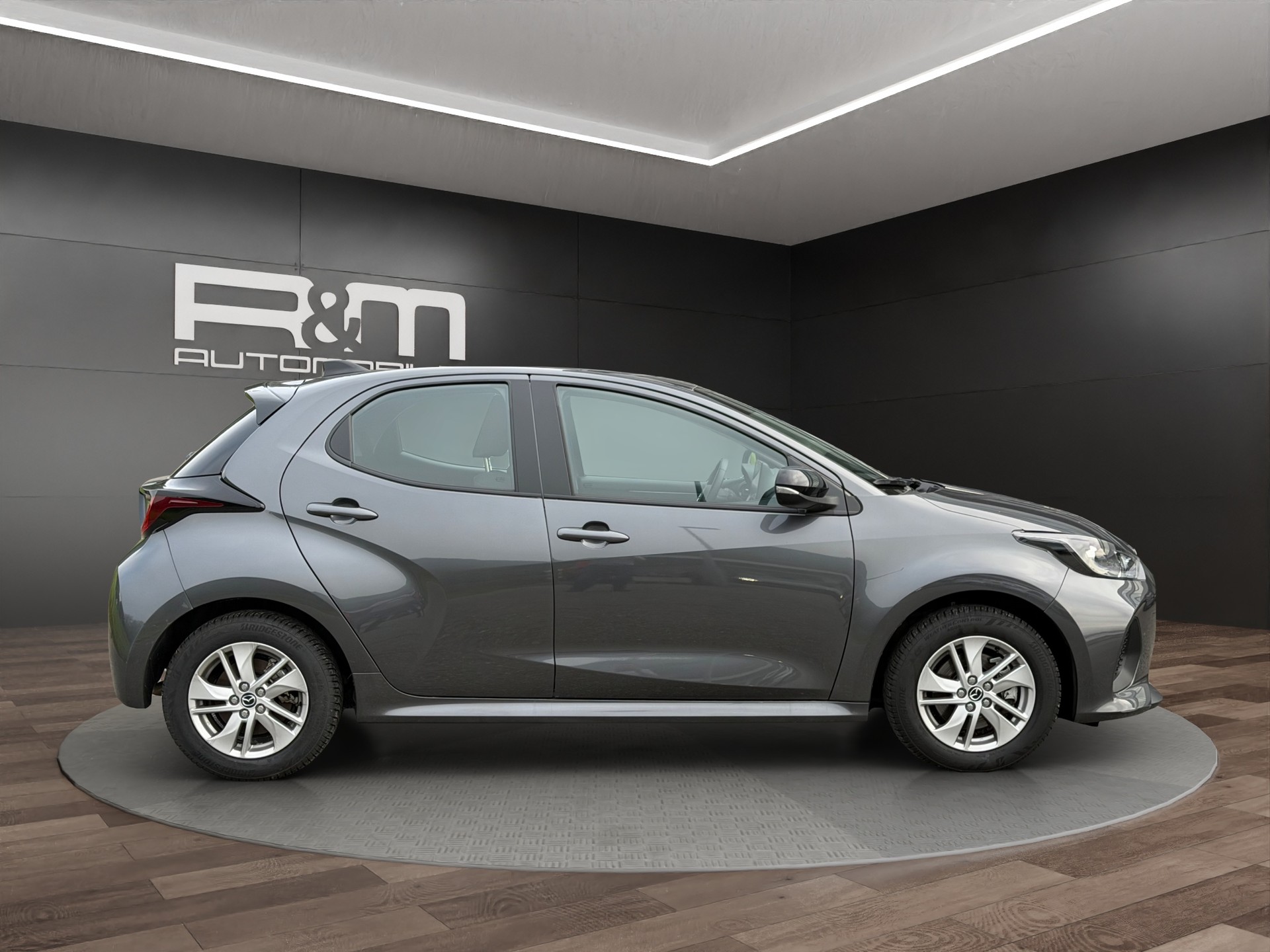 MAZDA 2 Hybrid Centre-line-image-2