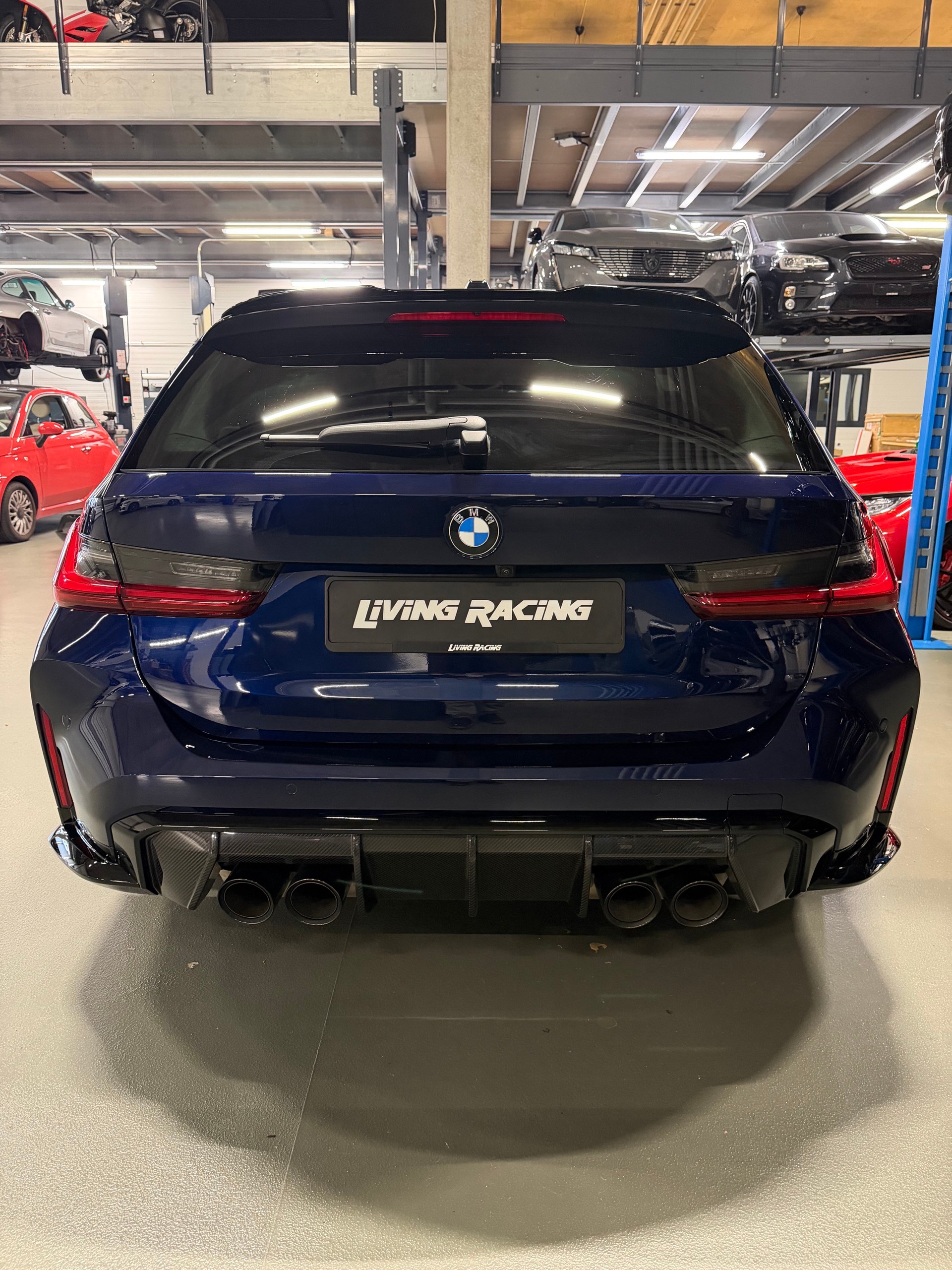 BMW M3 Touring xDrive Comp. M *Tanzanite Blue/Tartufo int*-image-3
