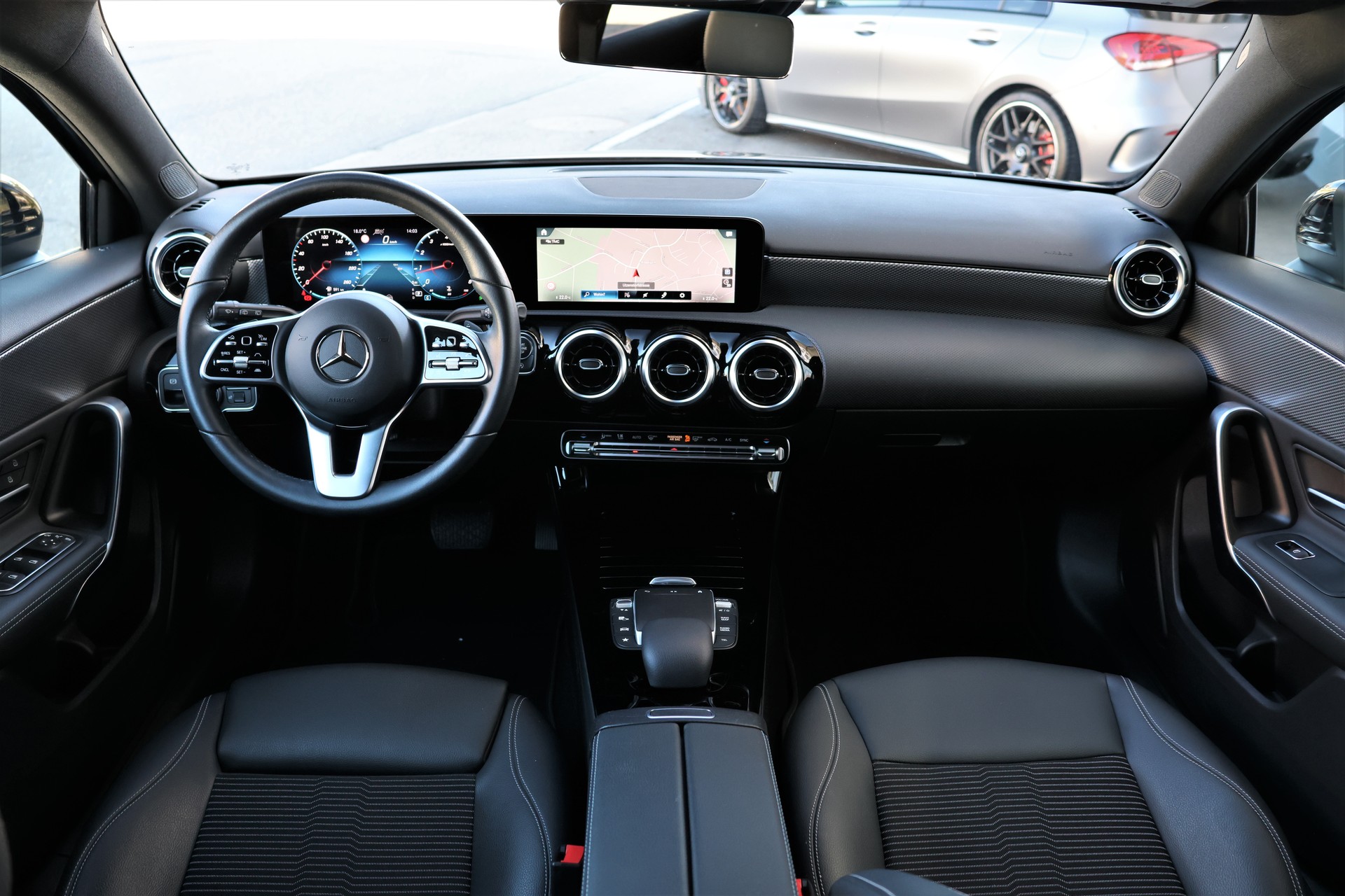 MERCEDES-BENZ A 180 Night Star 7G-DCT (CH)-image-15