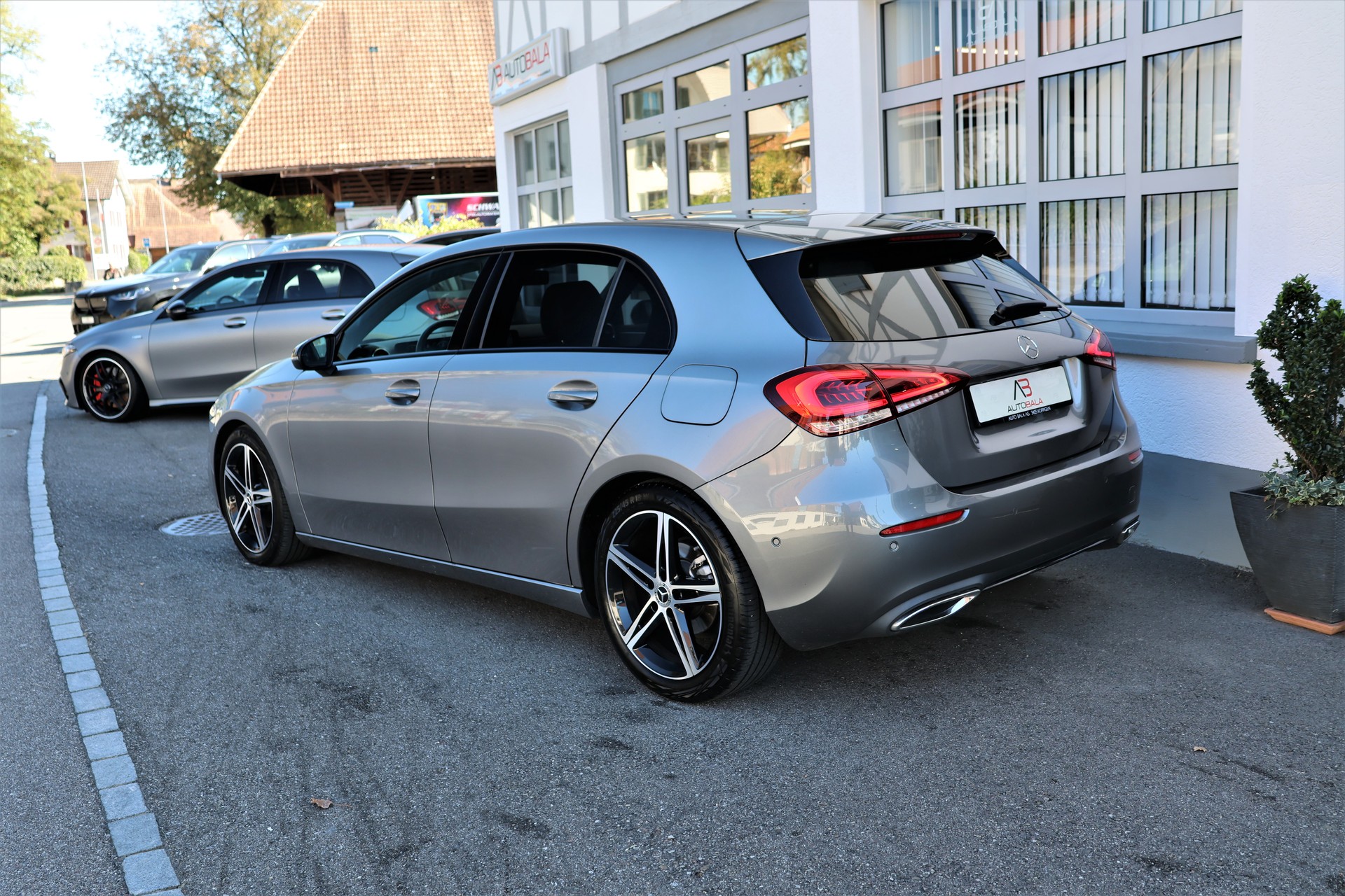 MERCEDES-BENZ A 180 Night Star 7G-DCT (CH)-image-7