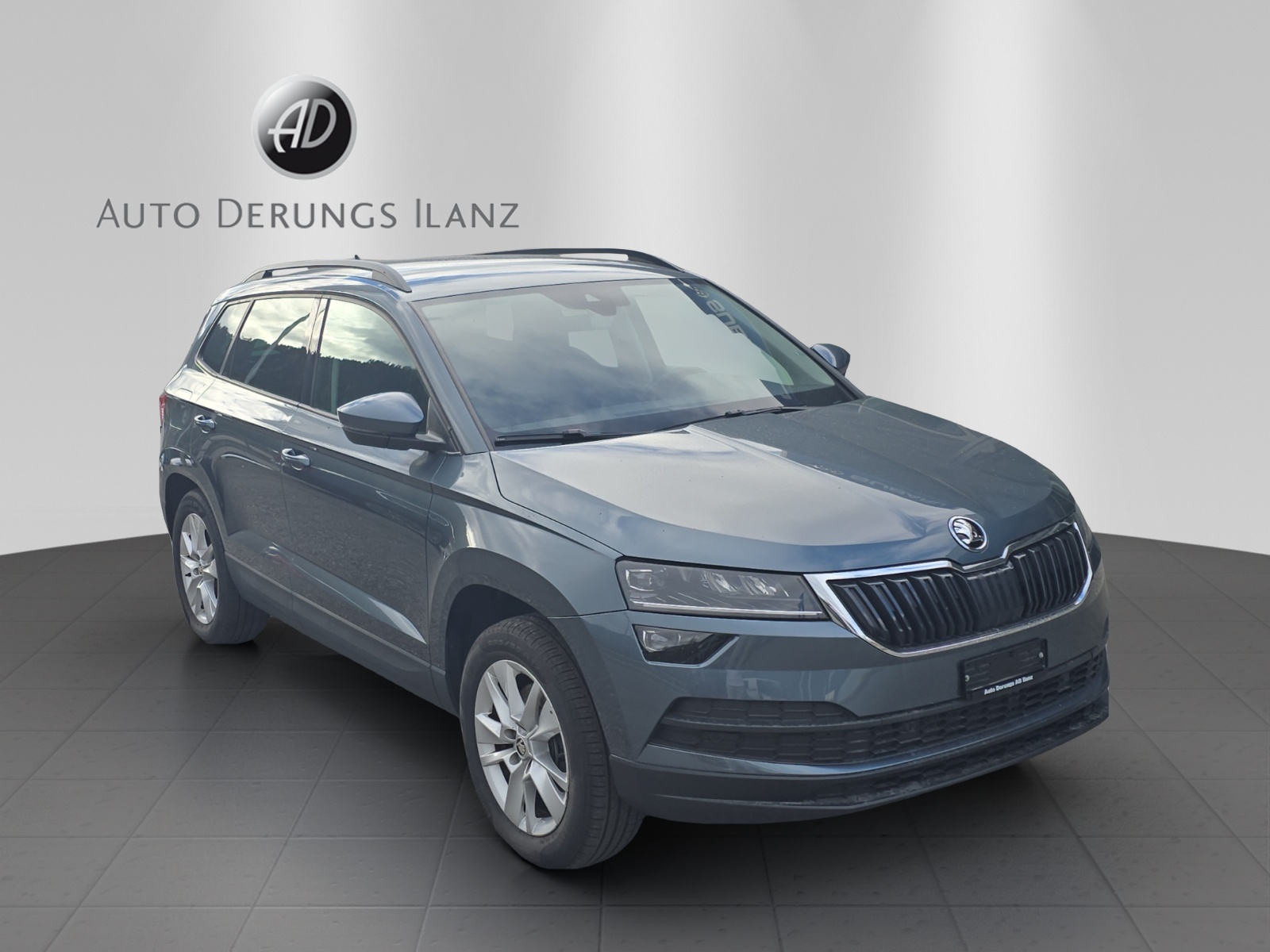SKODA Karoq 2.0 TDI CR Ambition 4x4 DSG-image-6
