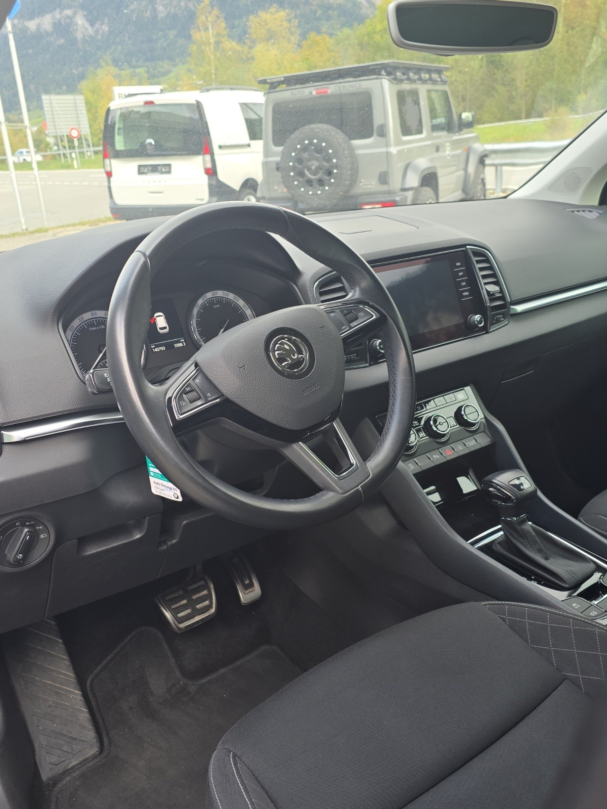 SKODA Karoq 2.0 TDI CR Ambition 4x4 DSG-image-7