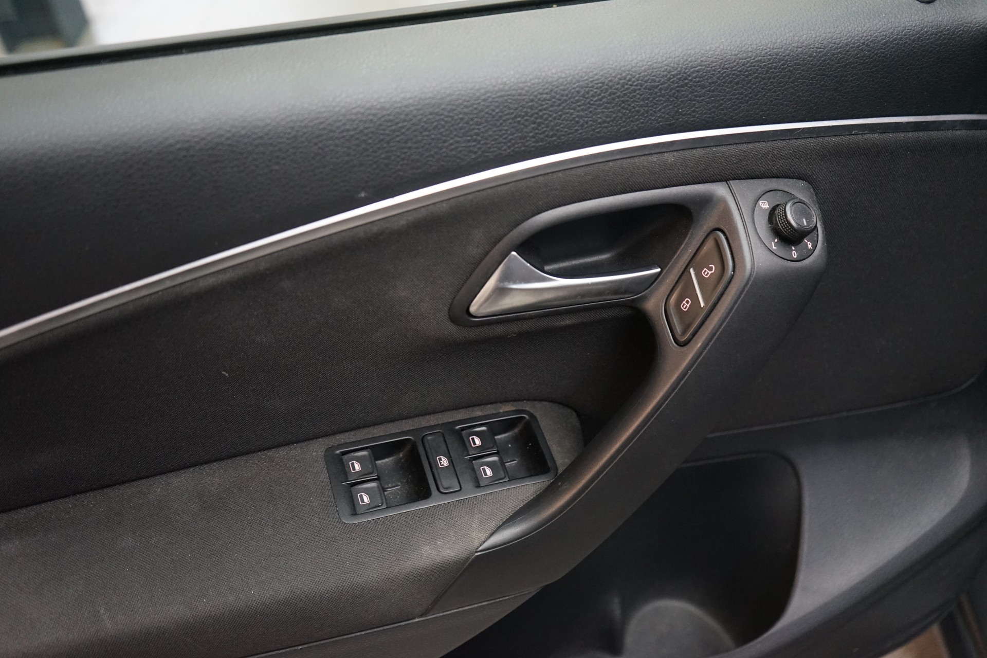 VW Polo 1.0 TSI BMT Sound DSG-image-15
