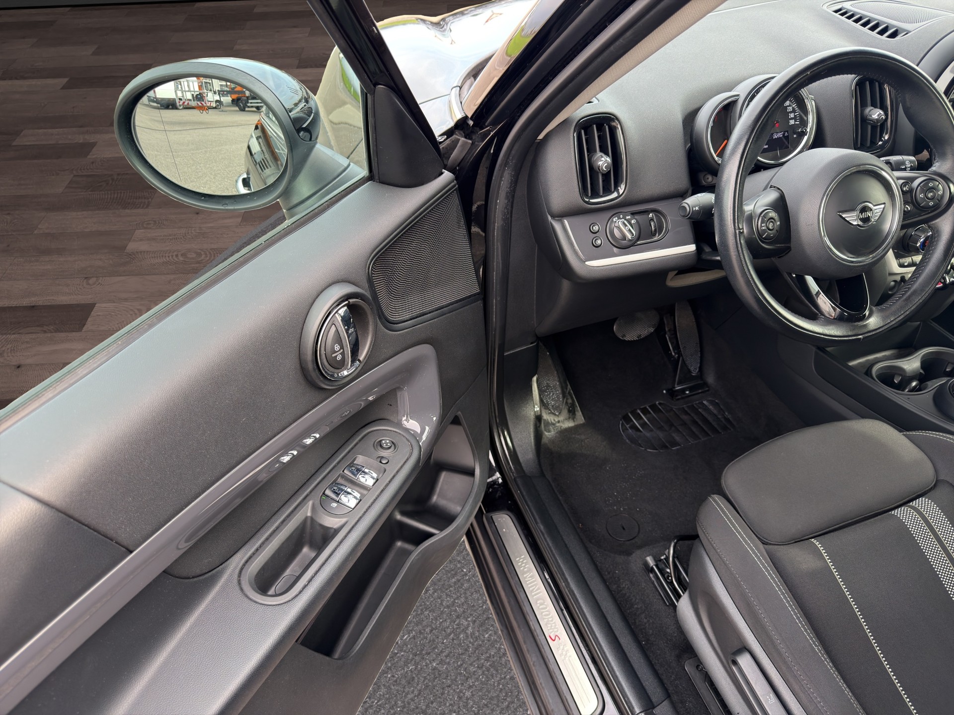 MINI Countryman Cooper S ALL4 Steptronic-image-19