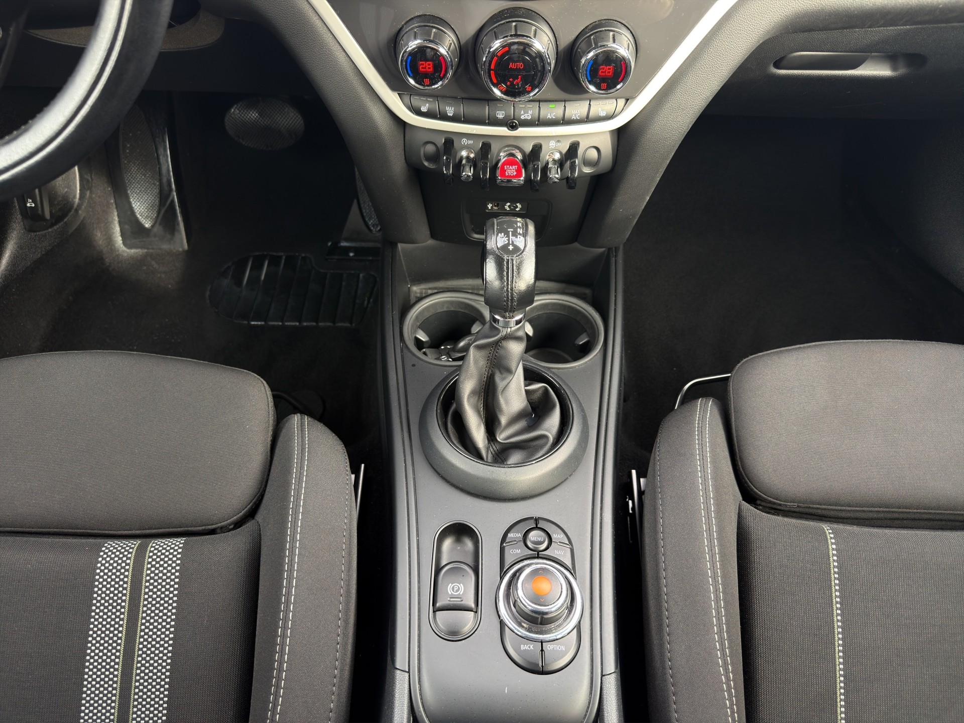 MINI Countryman Cooper S ALL4 Steptronic-image-15