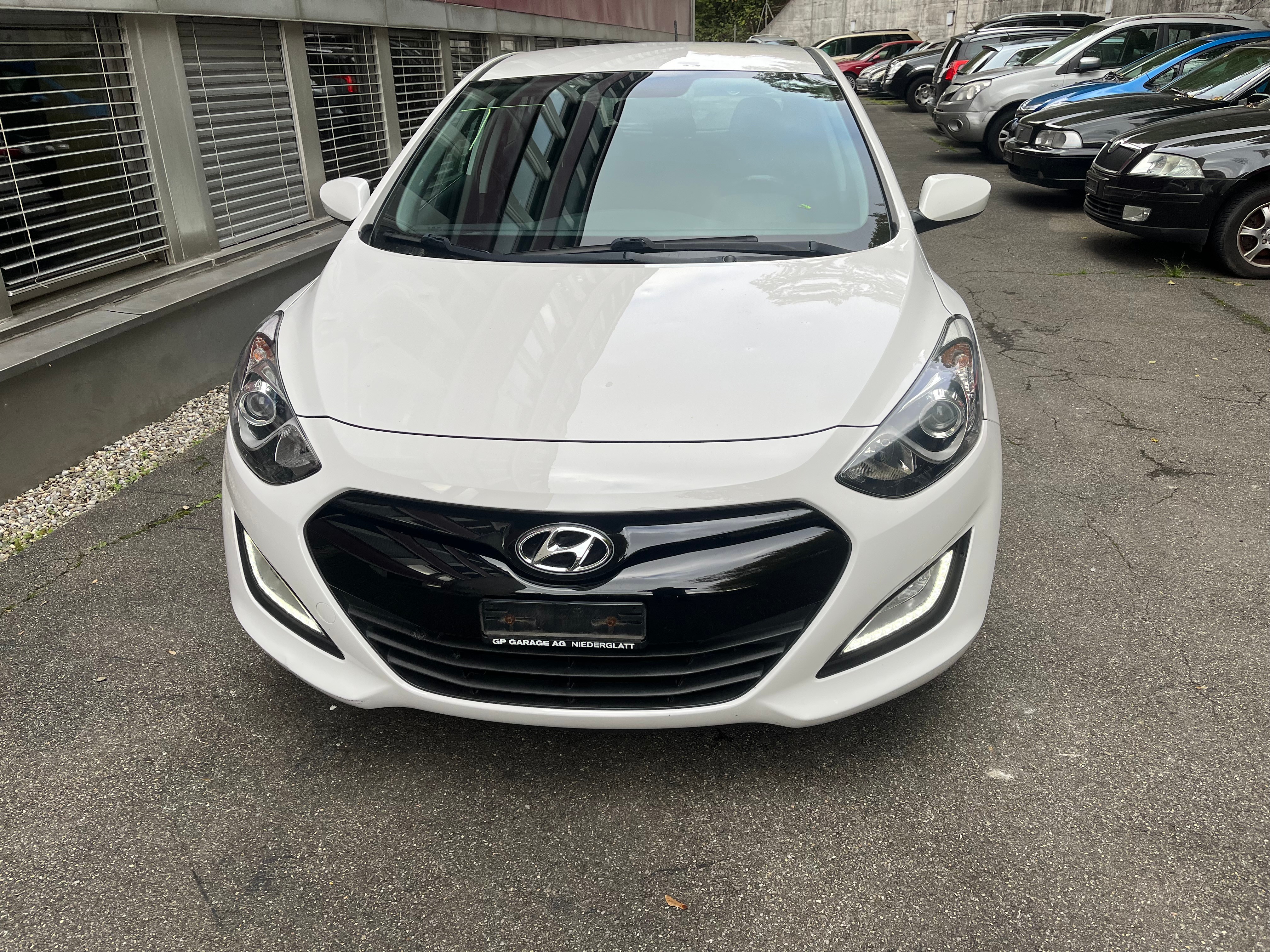 Car photo