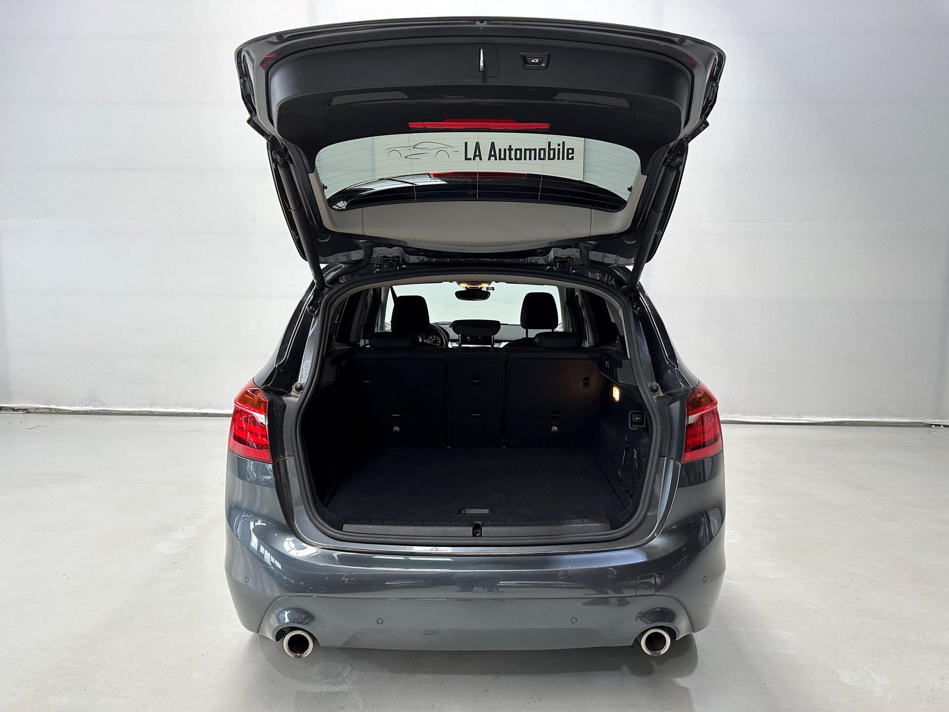 BMW 218d Active Tourer Steptronic-image-10
