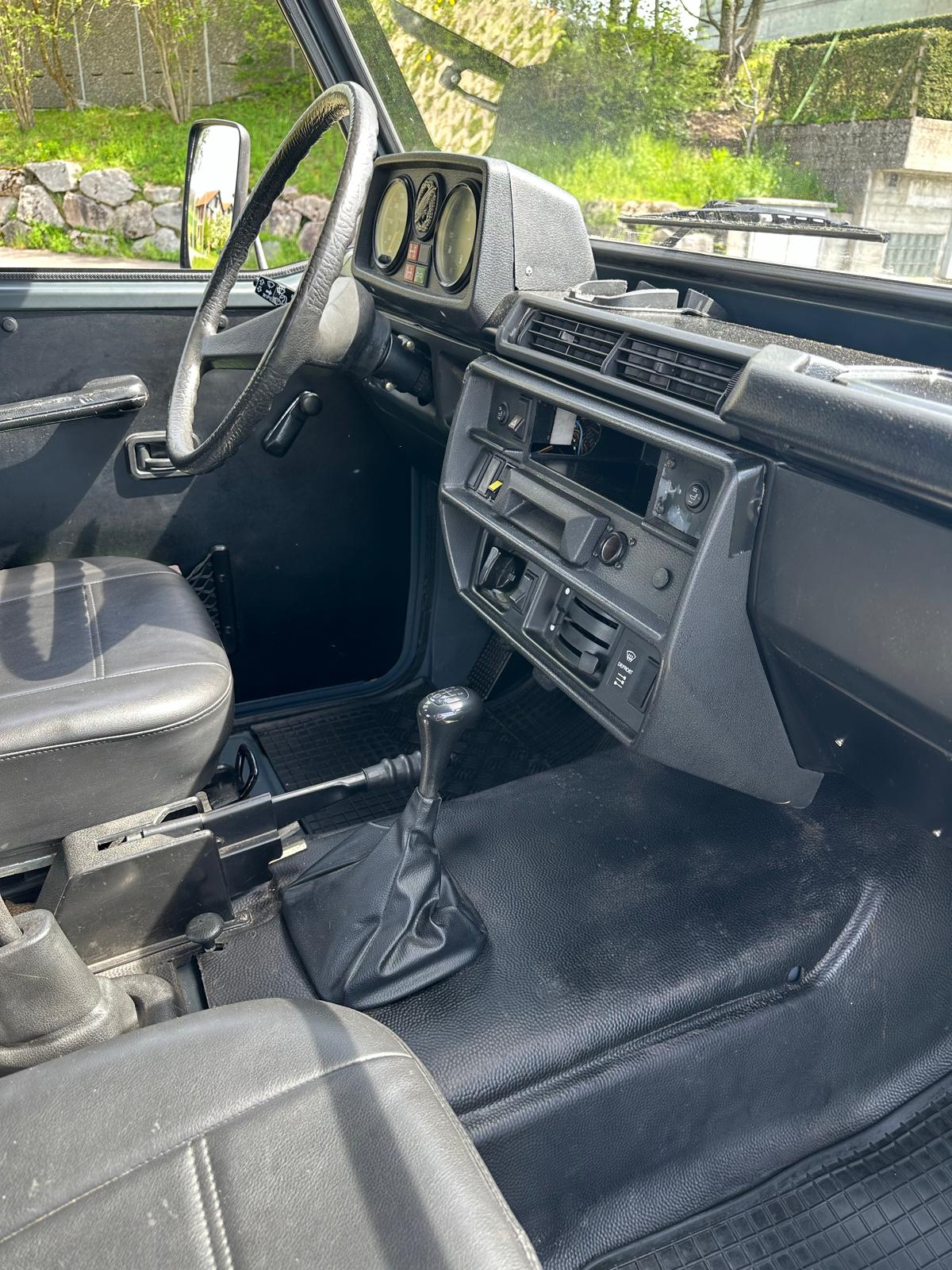 MERCEDES-BENZ 250 461 Wolf Cabrio ex. D-Bundeswehr / mit CH-Veteraneneintrag 12/2024!-image-14