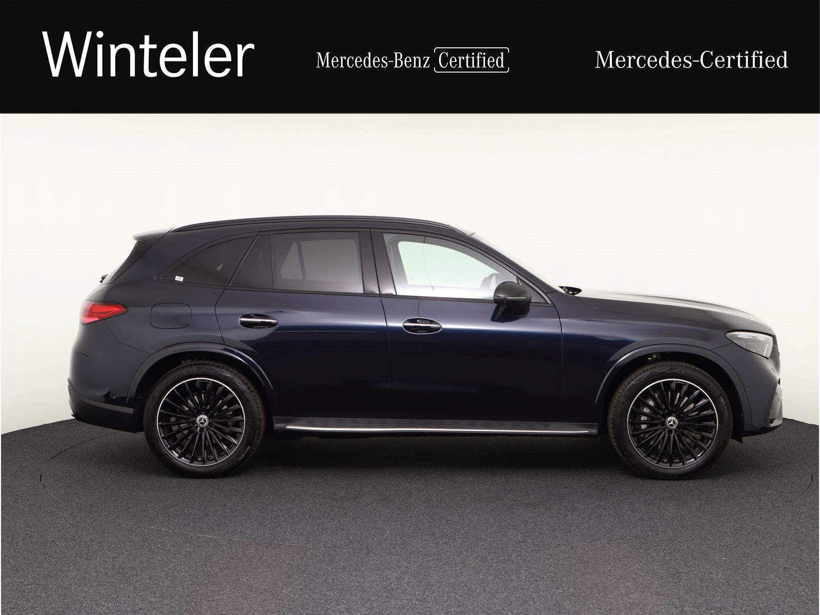 MERCEDES-BENZ GLC 300 4M AMG Line-image-6