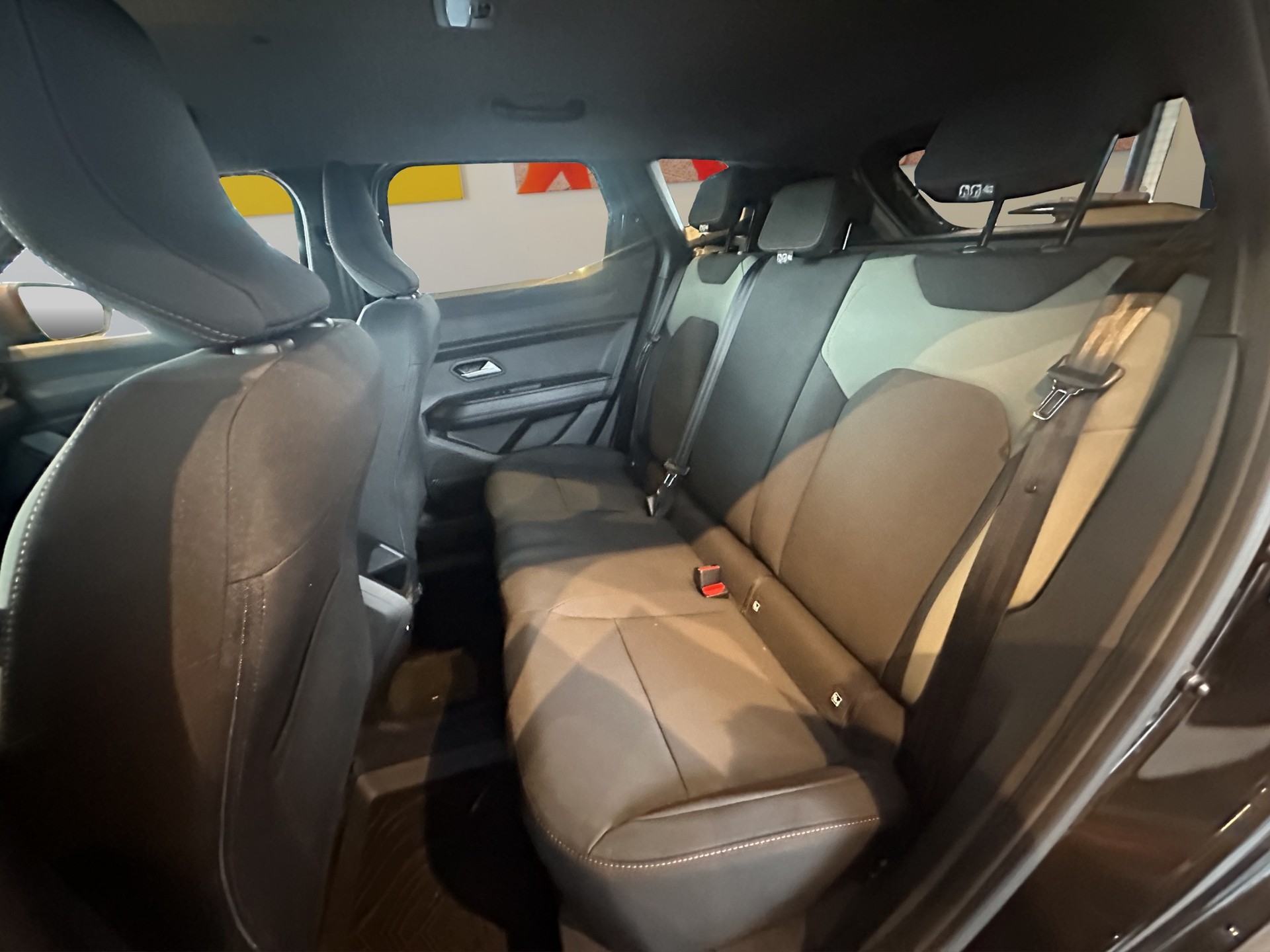 DACIA Duster TCe 130 48V Journey 4x4-image-16