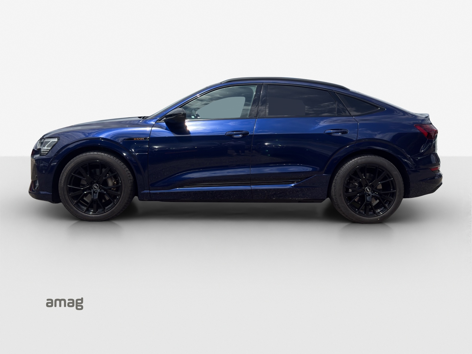 AUDI e-tron 55 Sportback S Line Black Edition quattro-image-1