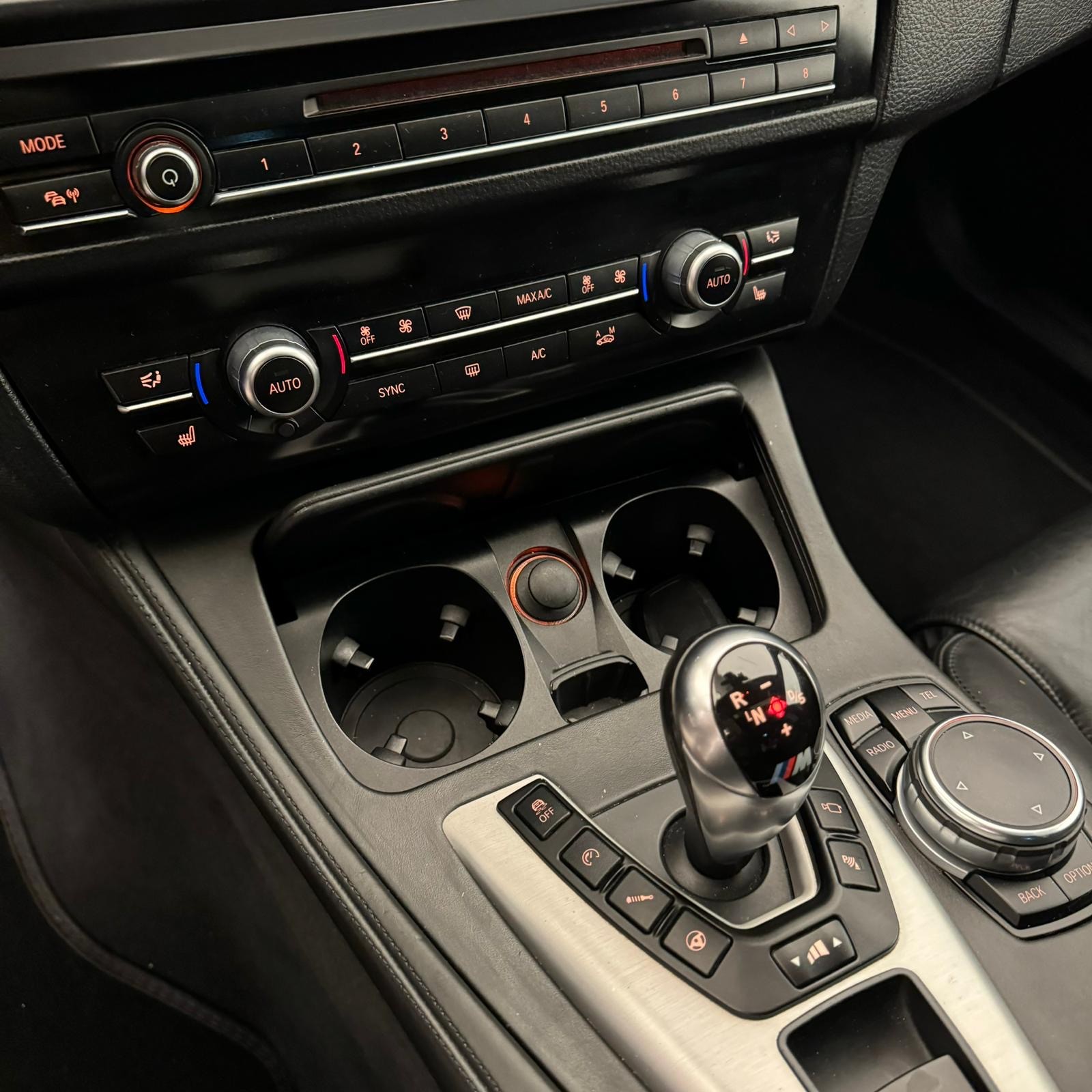 BMW M5-image-14