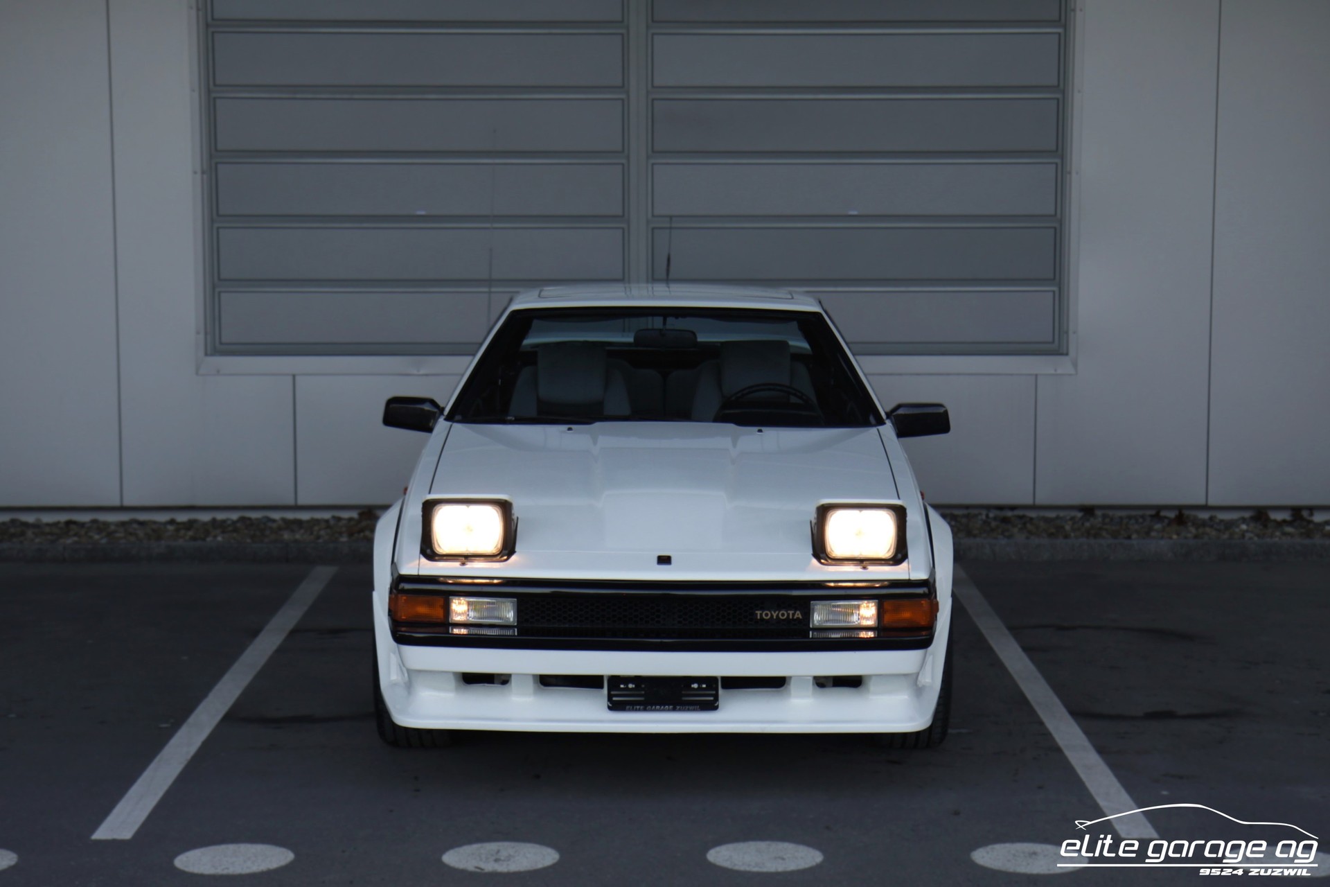 TOYOTA Celica 2800 i Supra-image-7