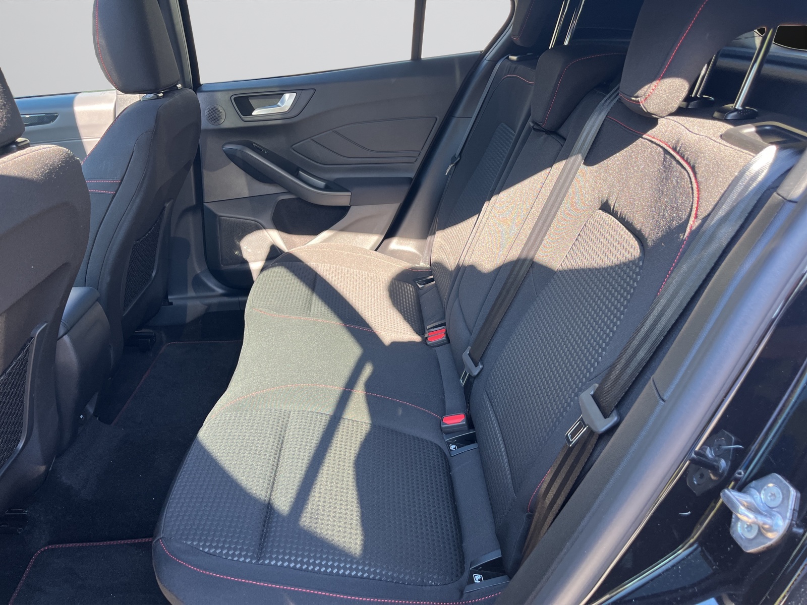 Image FORD FOCUS Focus 1.0 MHEV ST-Line X Automat