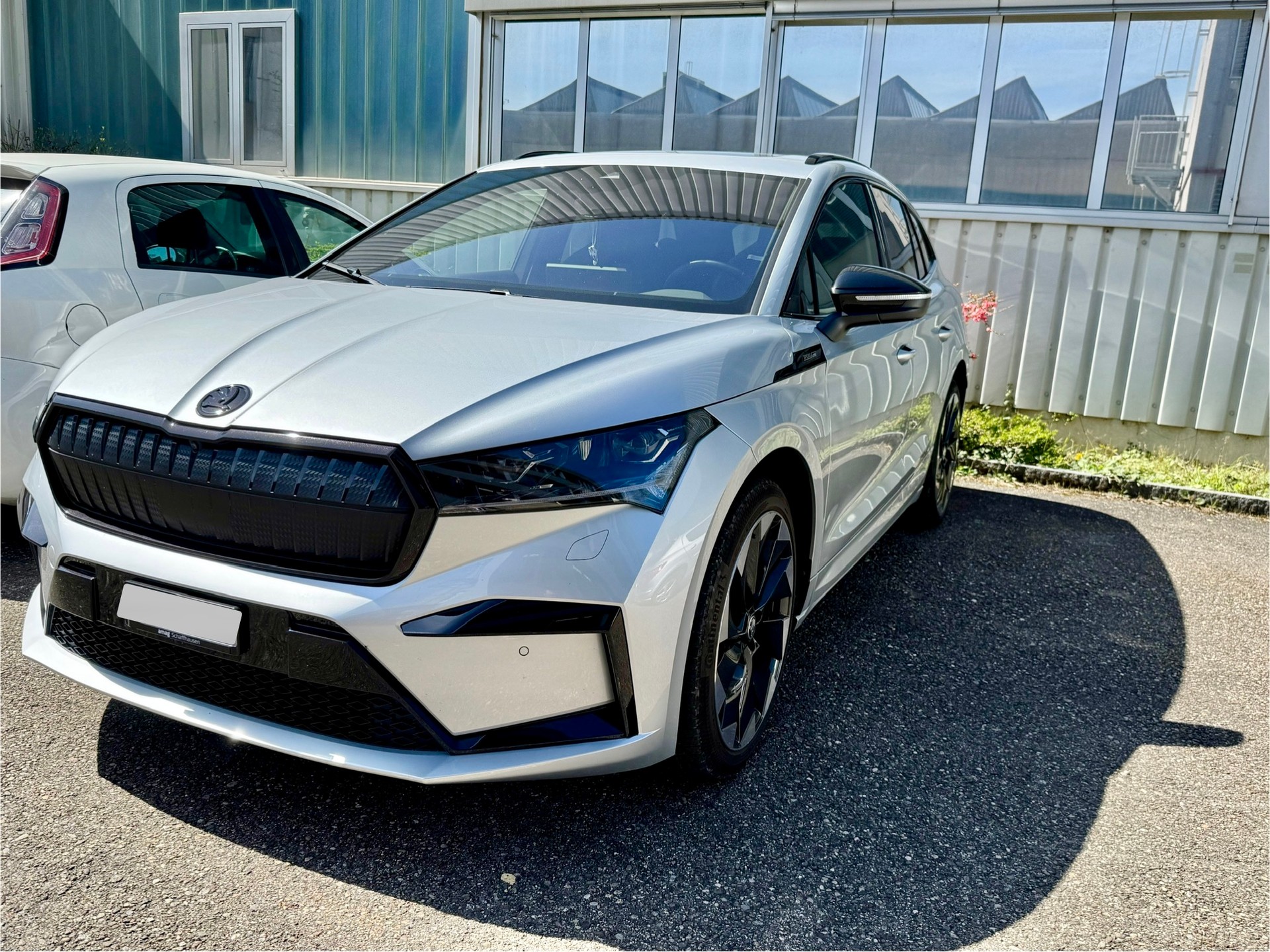 SKODA Enyaq iV 80x SportLine-image-1