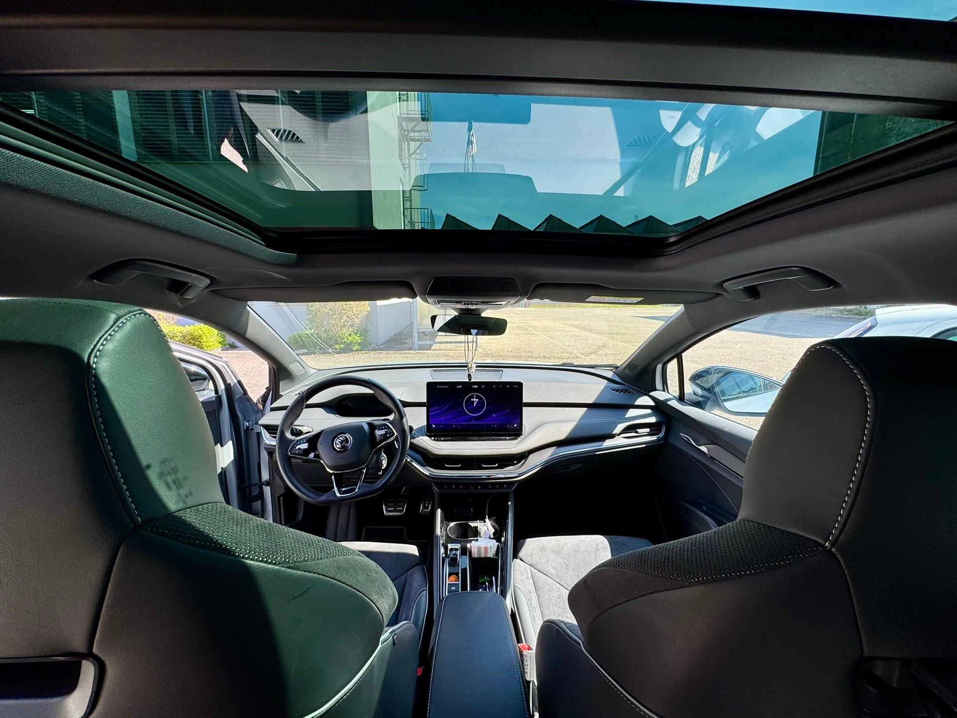 SKODA Enyaq iV 80x SportLine-image-5