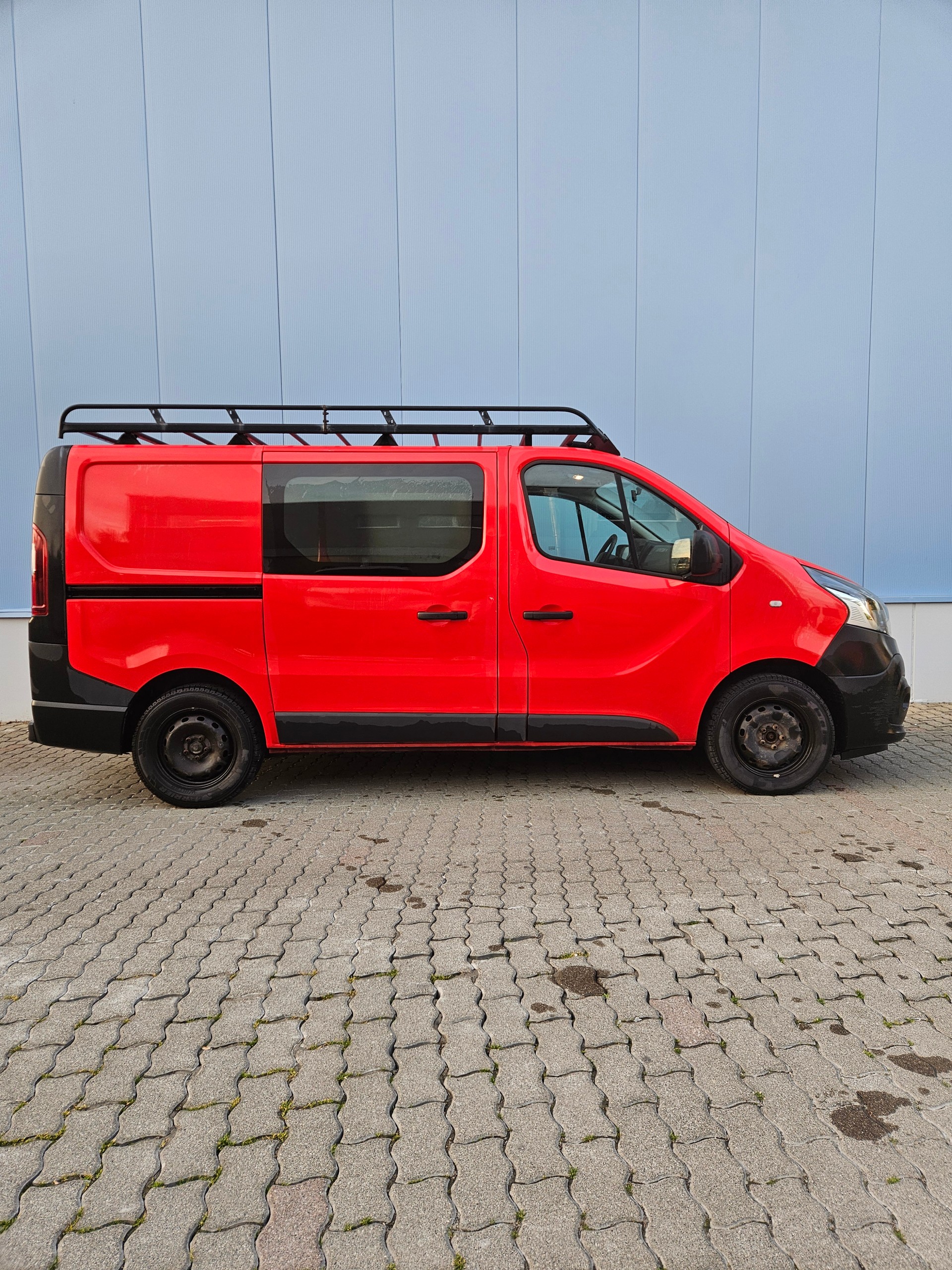 RENAULT Trafic 1.6 ENERGY TwinT. dCi125 2.9t Busin. L1H1-image-9