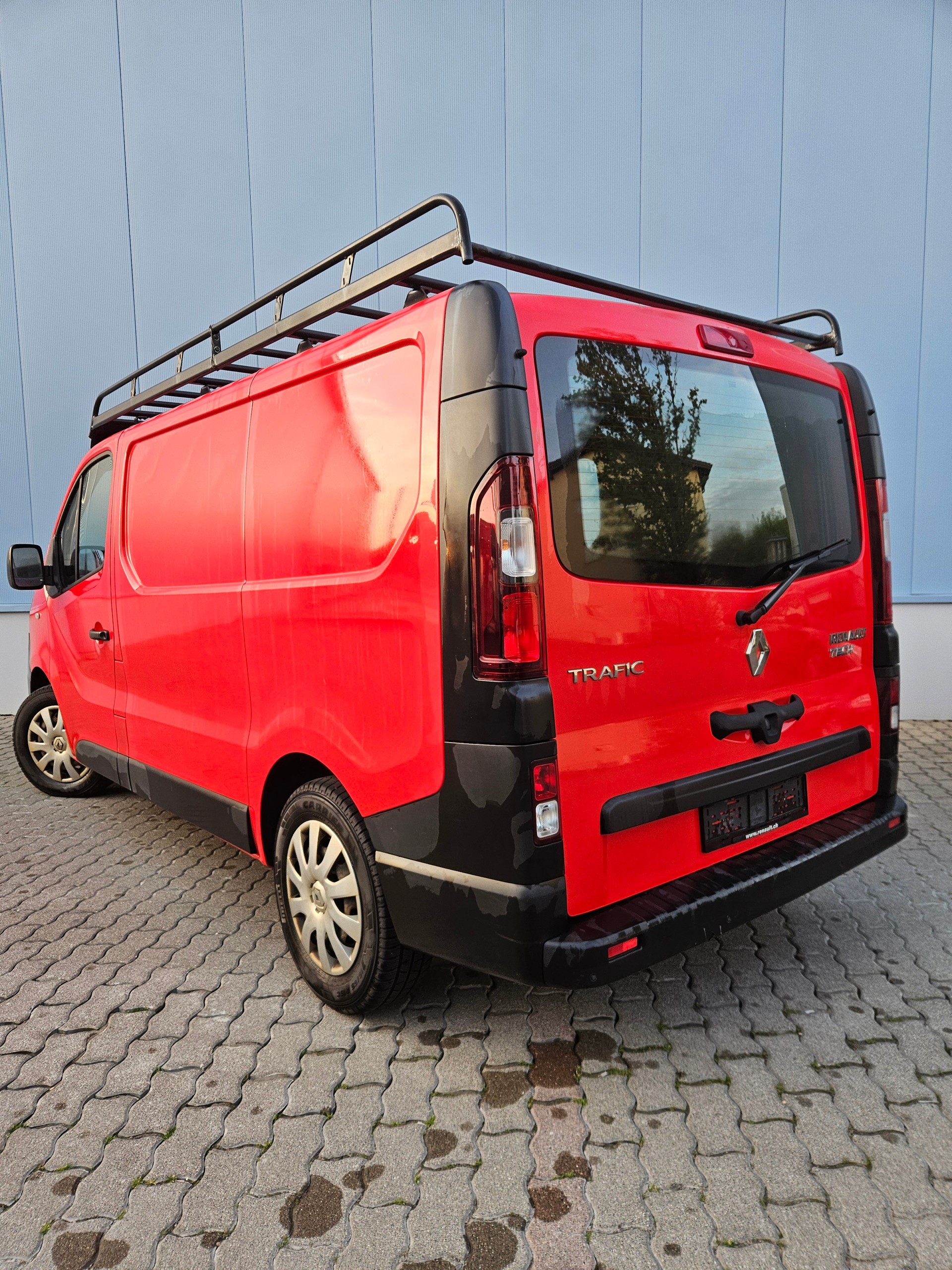 RENAULT Trafic 1.6 ENERGY TwinT. dCi125 2.9t Busin. L1H1-image-2