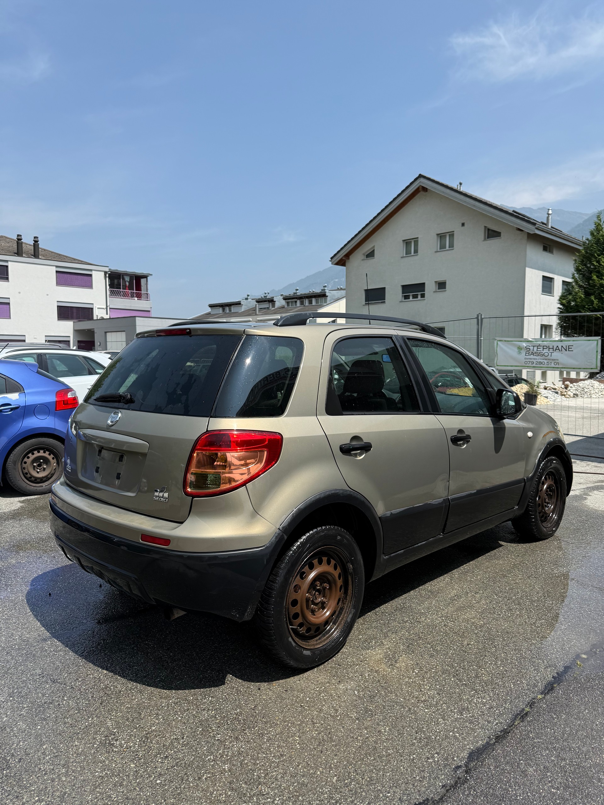 FIAT Sedici 1.9 JTD 4WD Freestyle-image-4