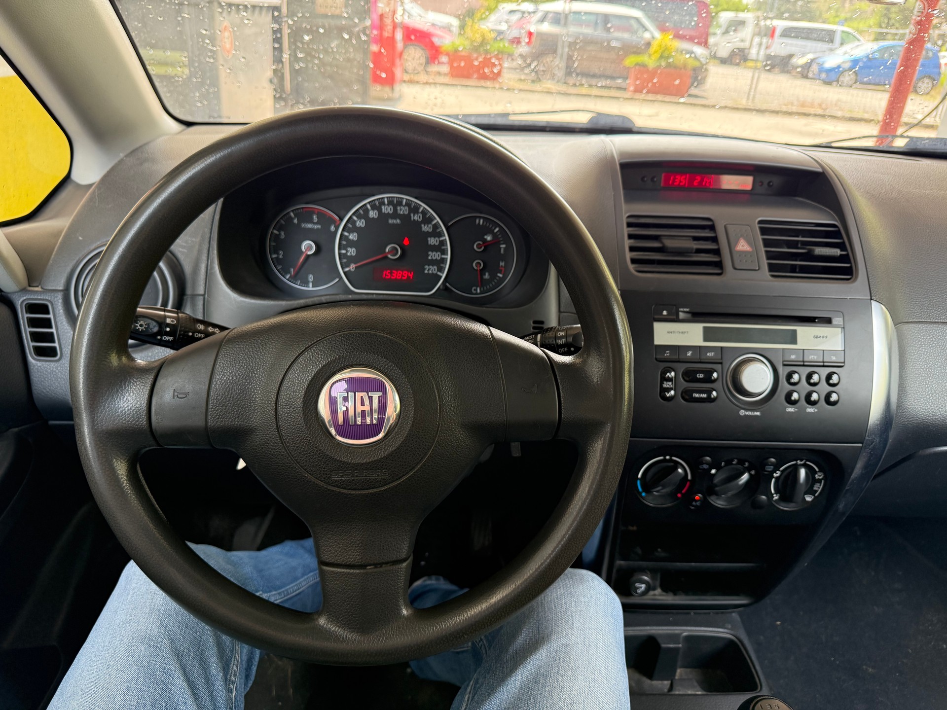 FIAT Sedici 1.9 JTD 4WD Freestyle-image-11