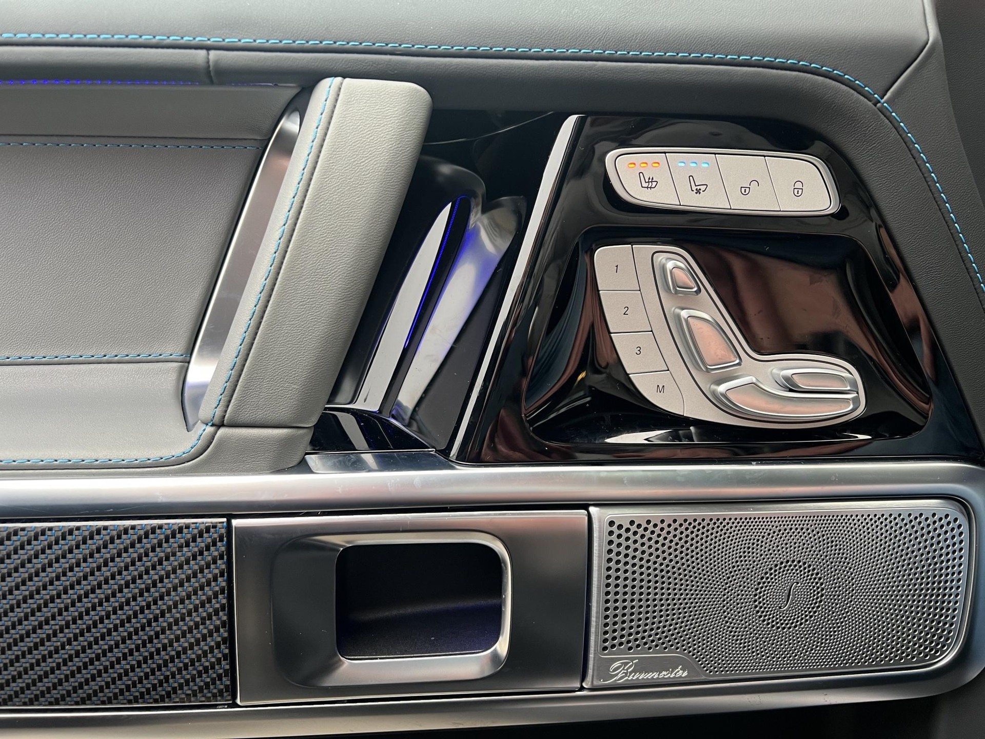 MERCEDES-BENZ G 580-image-11