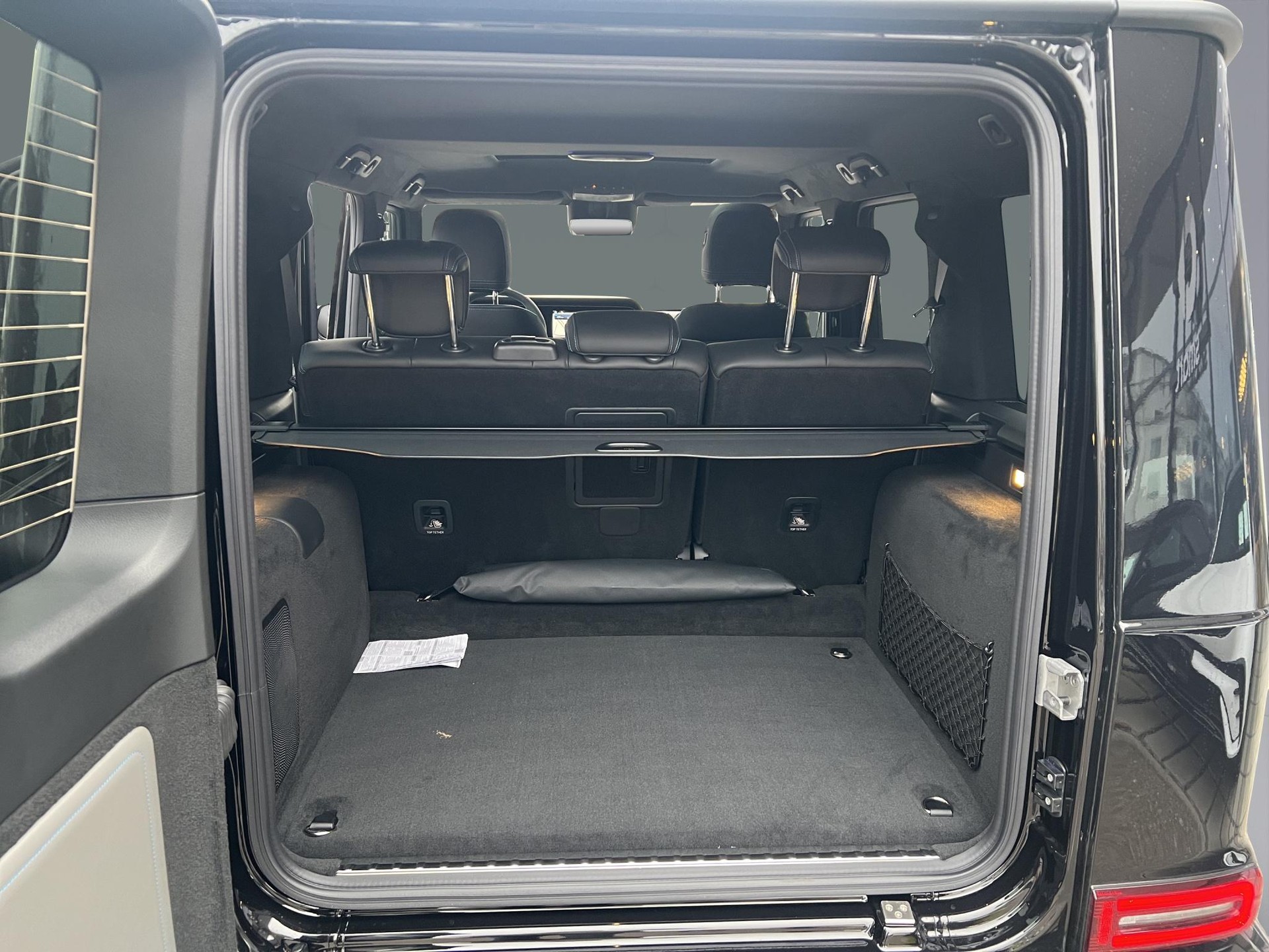 MERCEDES-BENZ G 580-image-13