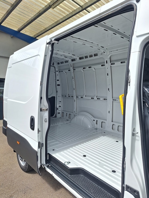 IVECO 35 S 16 A8 V-image-2