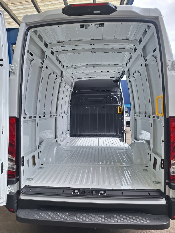 IVECO 35 S 16 A8 V-image-4