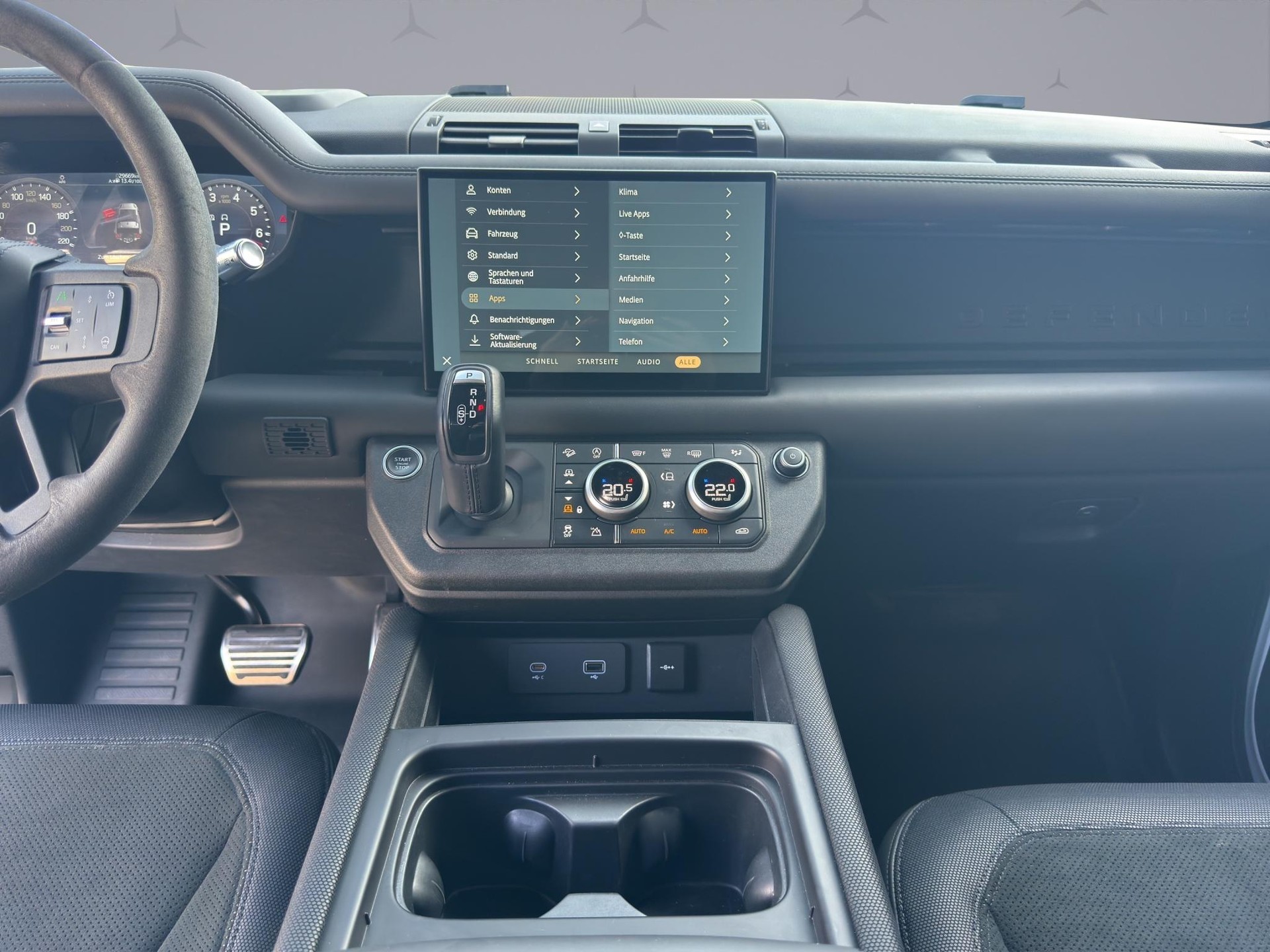 LAND ROVER Defender 90 5.0 V8 SC-image-13