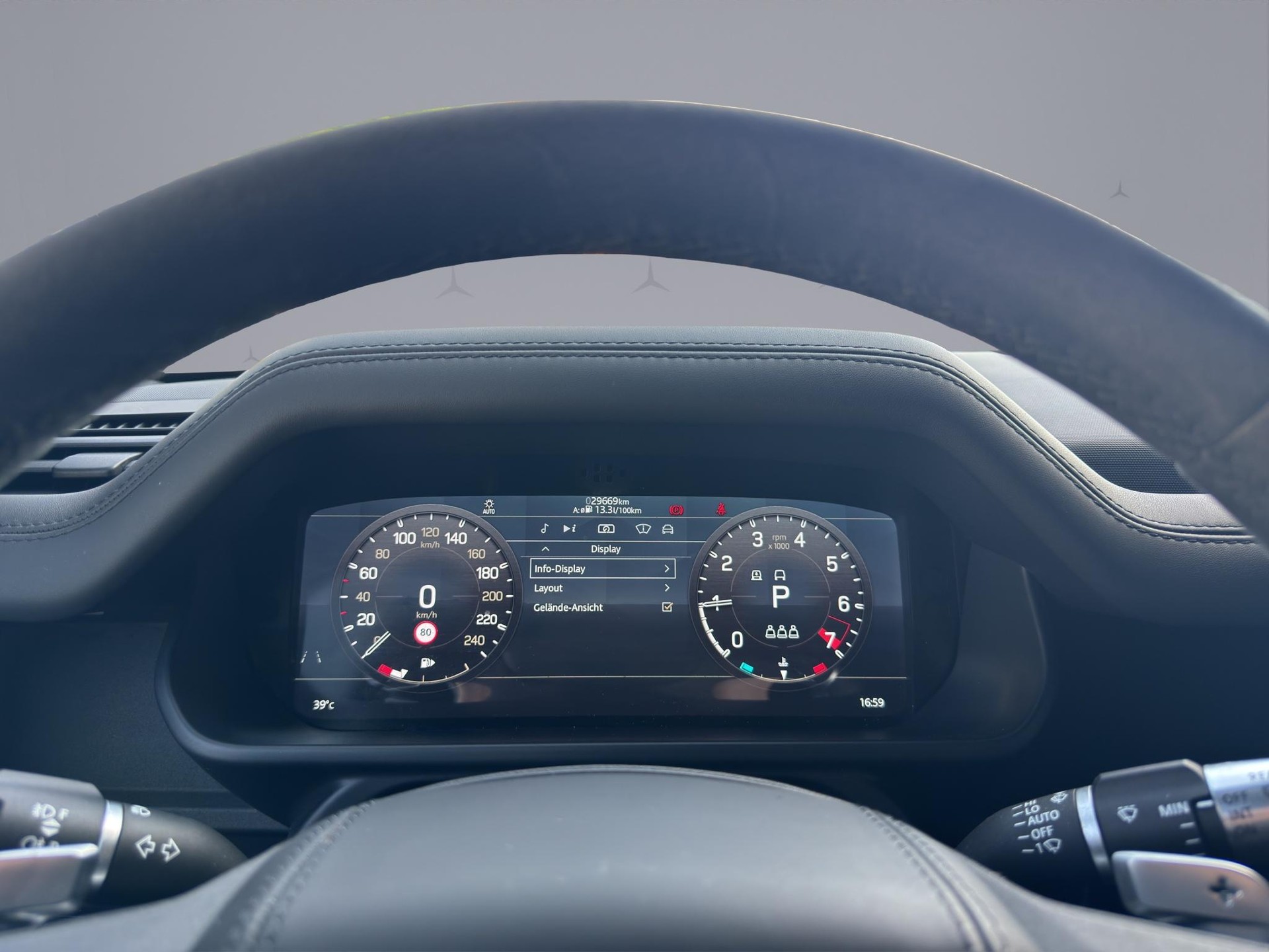 LAND ROVER Defender 90 5.0 V8 SC-image-10