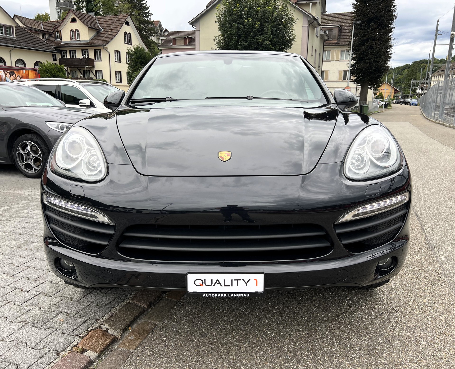 PORSCHE Cayenne S-image-7