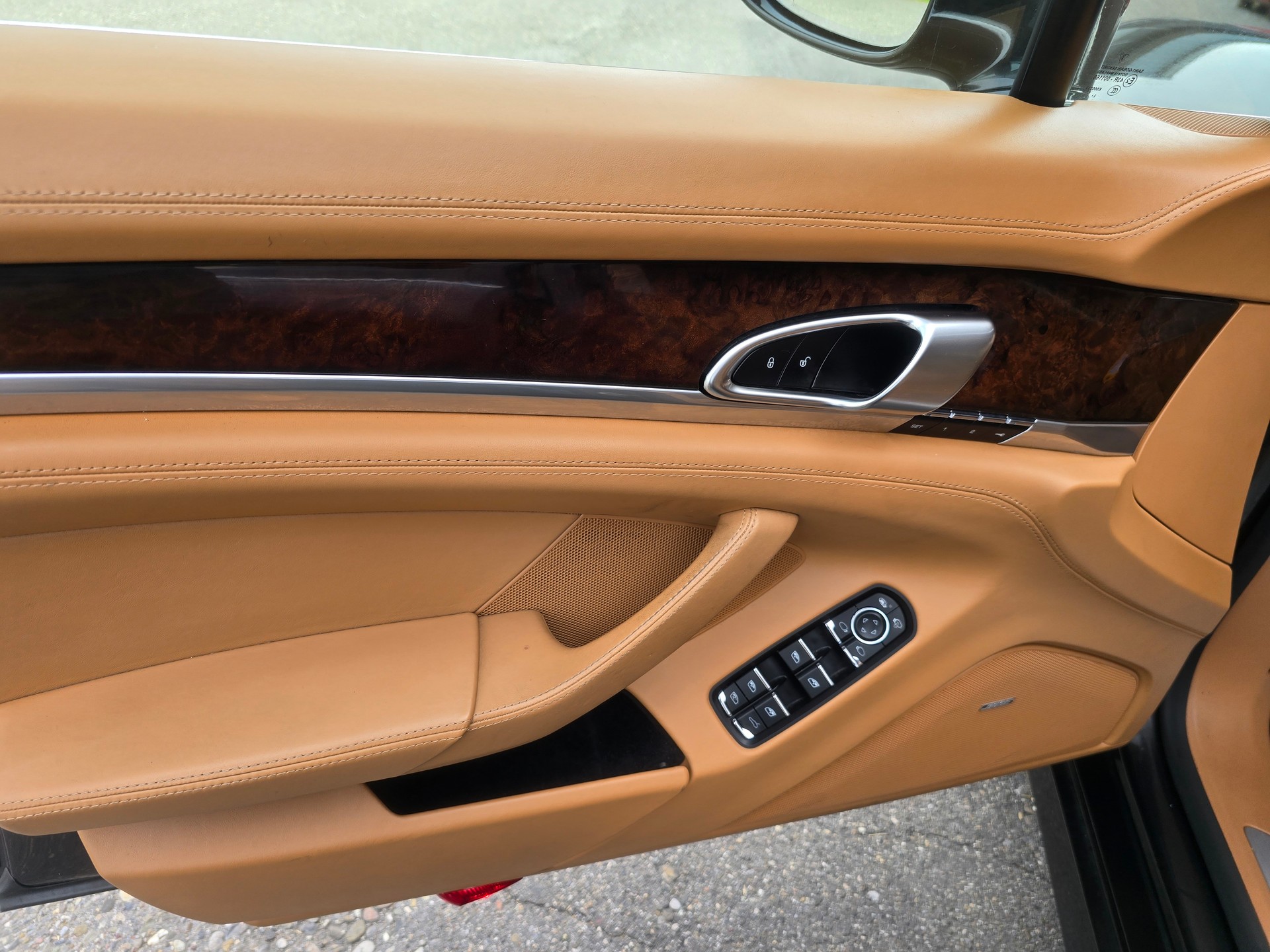 PORSCHE Panamera 4S 3.0 PDK-image-12