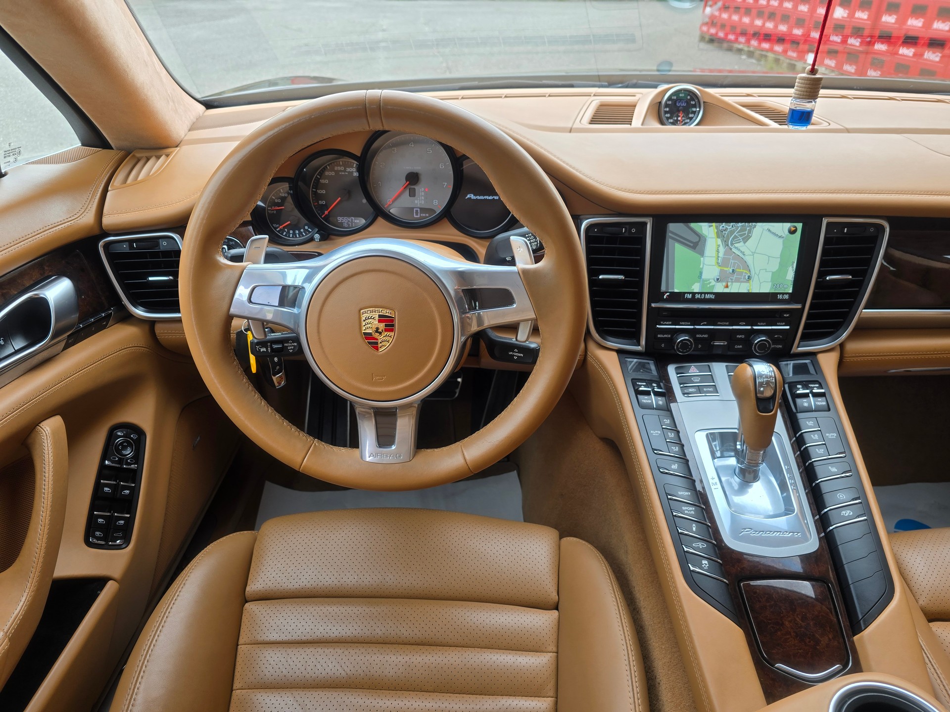PORSCHE Panamera 4S 3.0 PDK-image-19