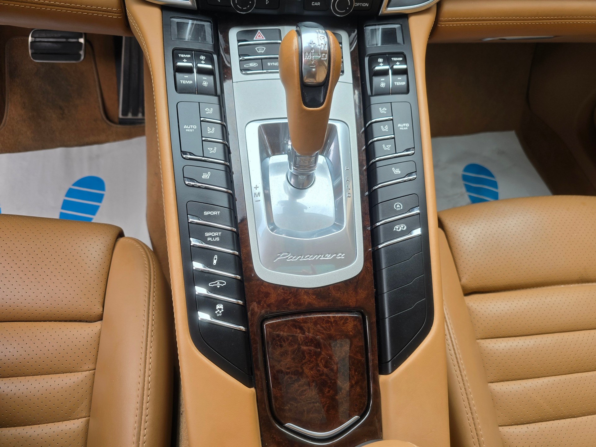 PORSCHE Panamera 4S 3.0 PDK-image-24