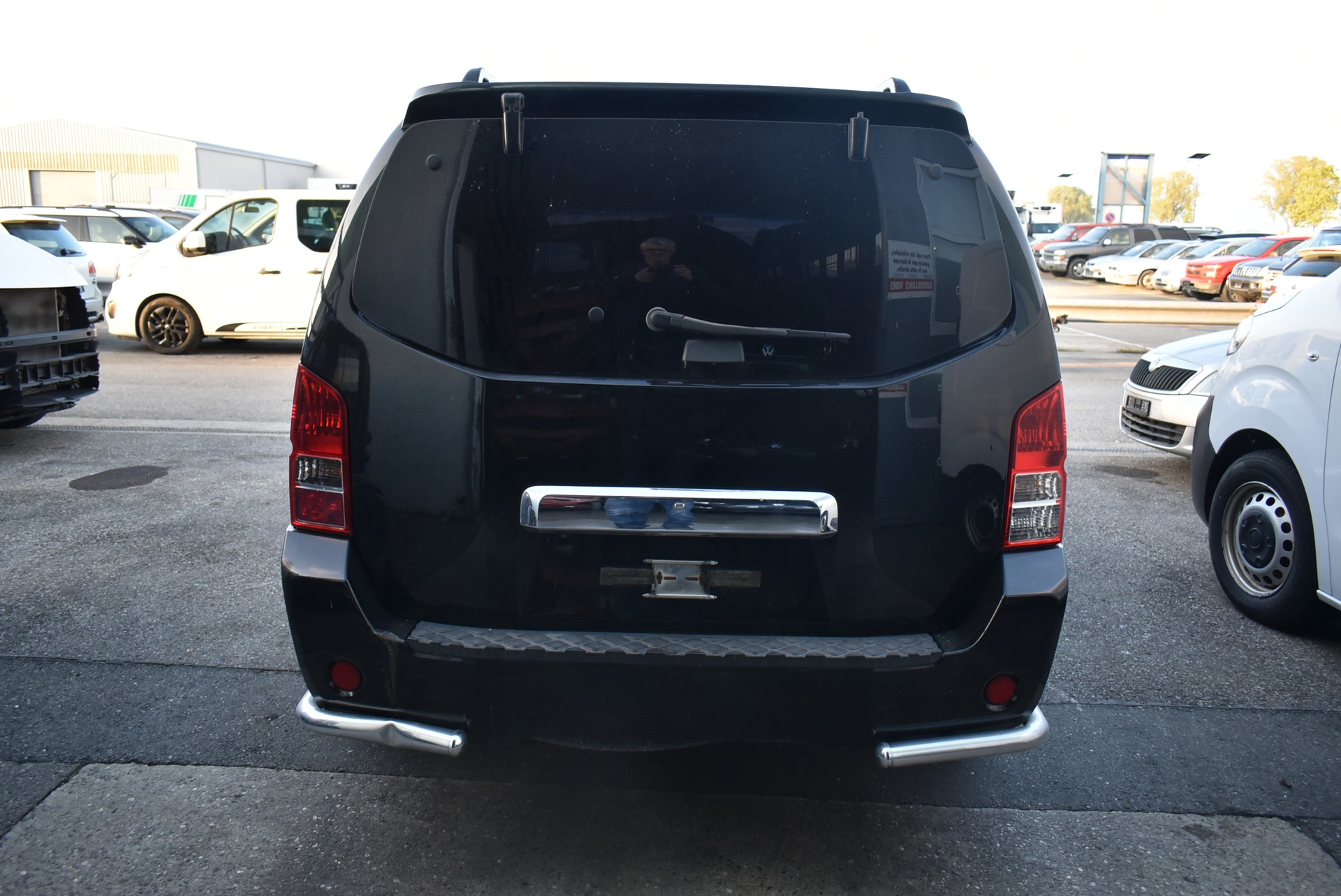 NISSAN Pathfinder 2.5 dCi LE-image-6