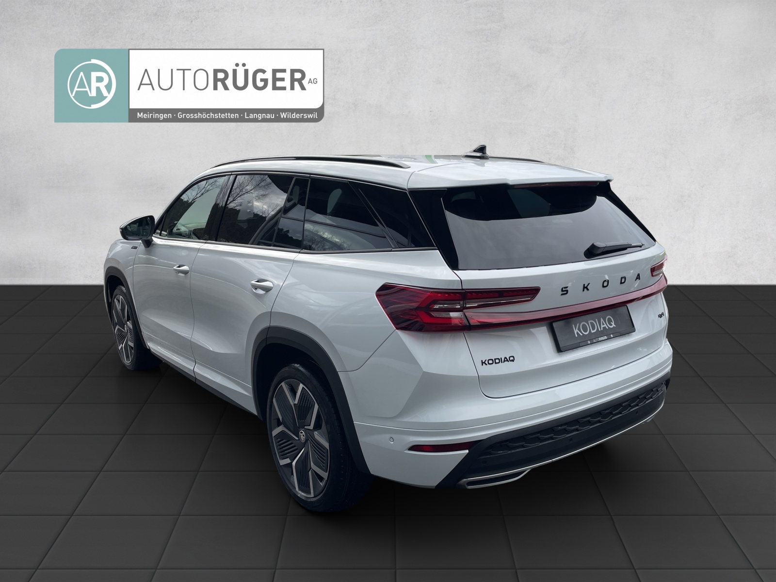 SKODA Kodiaq 2.0 TDI Sportline 4x4-image-2