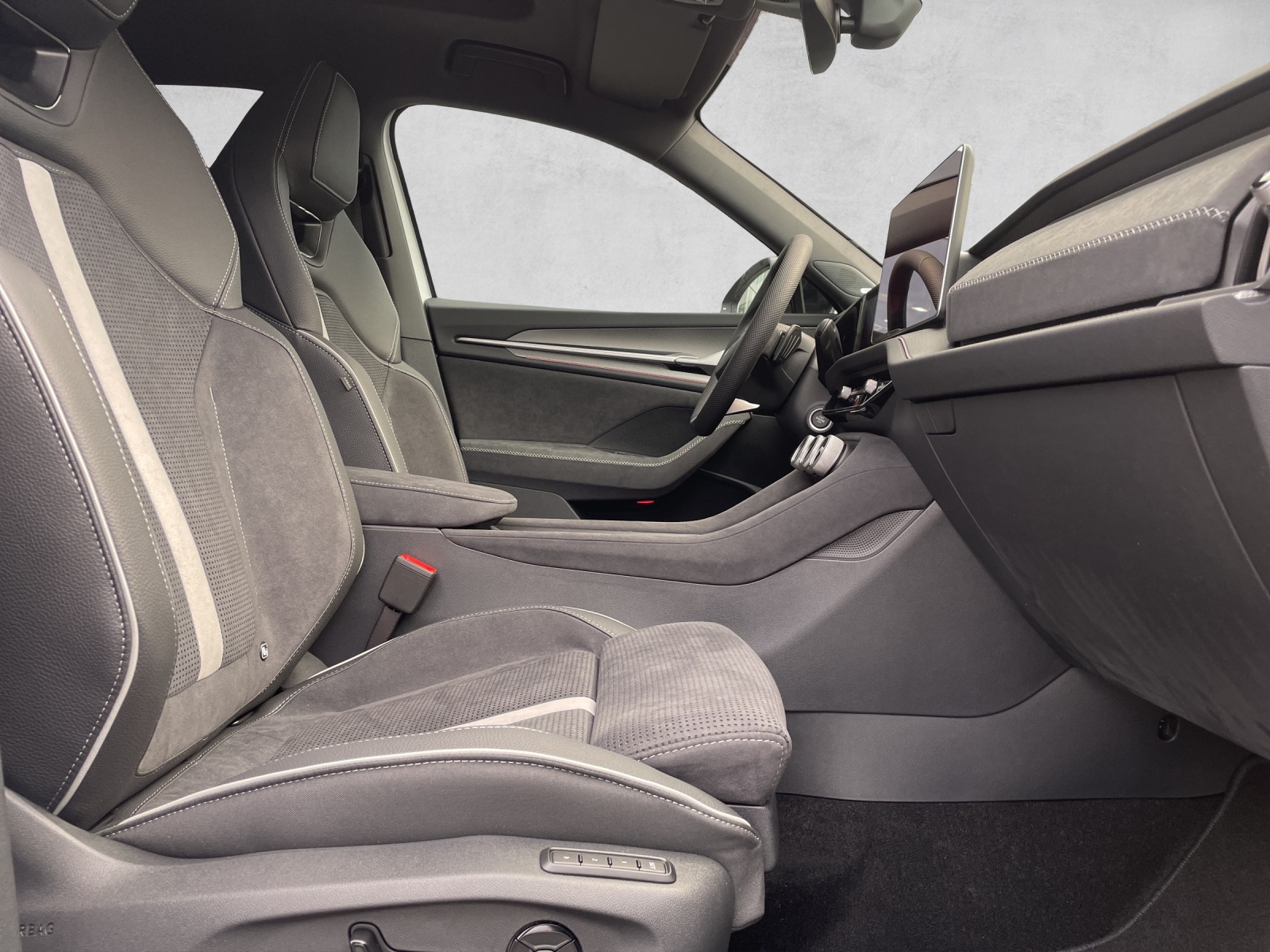 SKODA Kodiaq 2.0 TDI Sportline 4x4-image-8