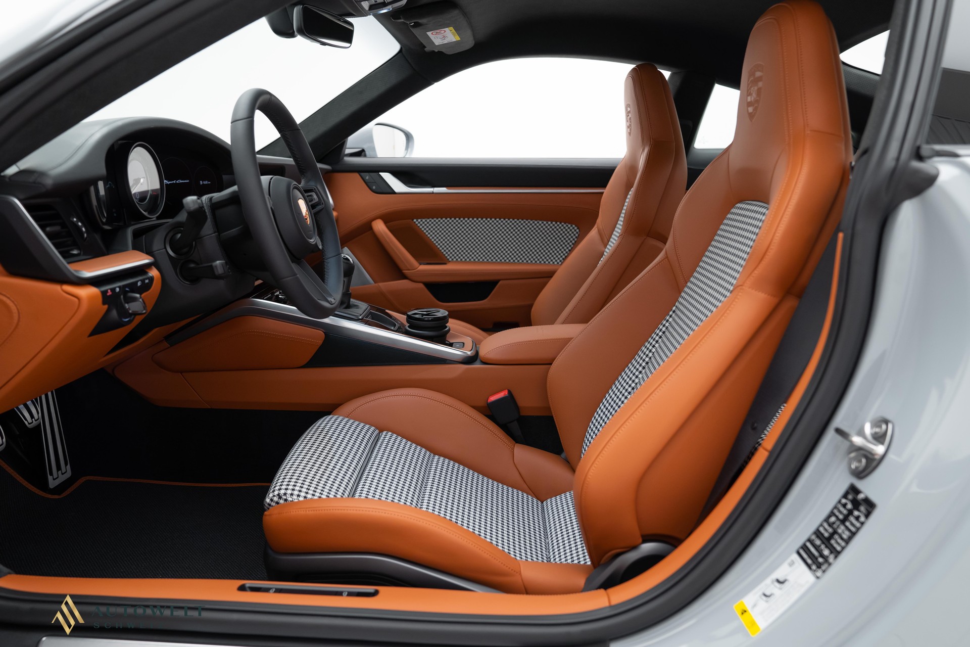 PORSCHE 911 Sport Classic PDK-image-5