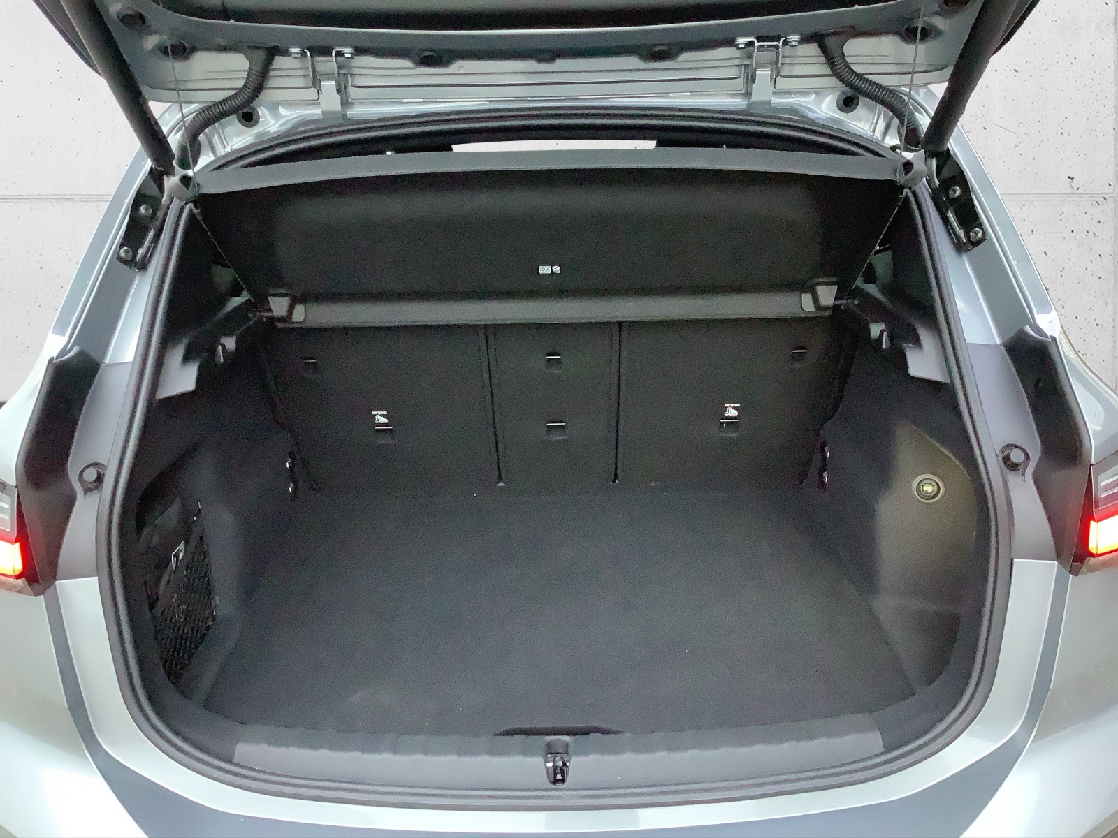 BMW 223d AT xDr M Sport DKG-image-8